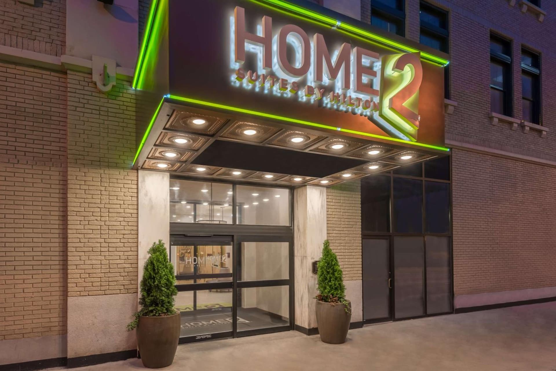 Home2 Suites by Hilton Atlanta Downtown interior in Atlanta, GA — gallery photo 2