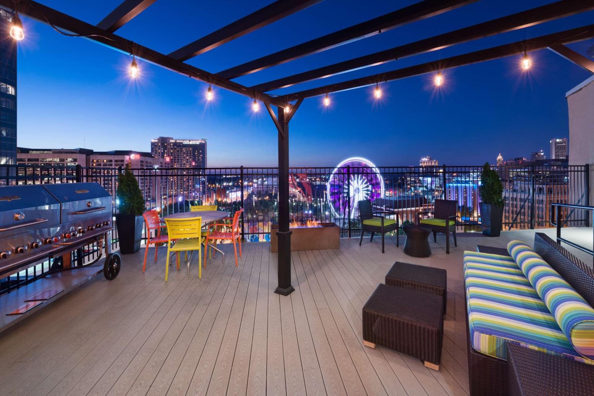 Home2 Suites by Hilton Atlanta Downtown property views in Atlanta, GA — gallery photo 3