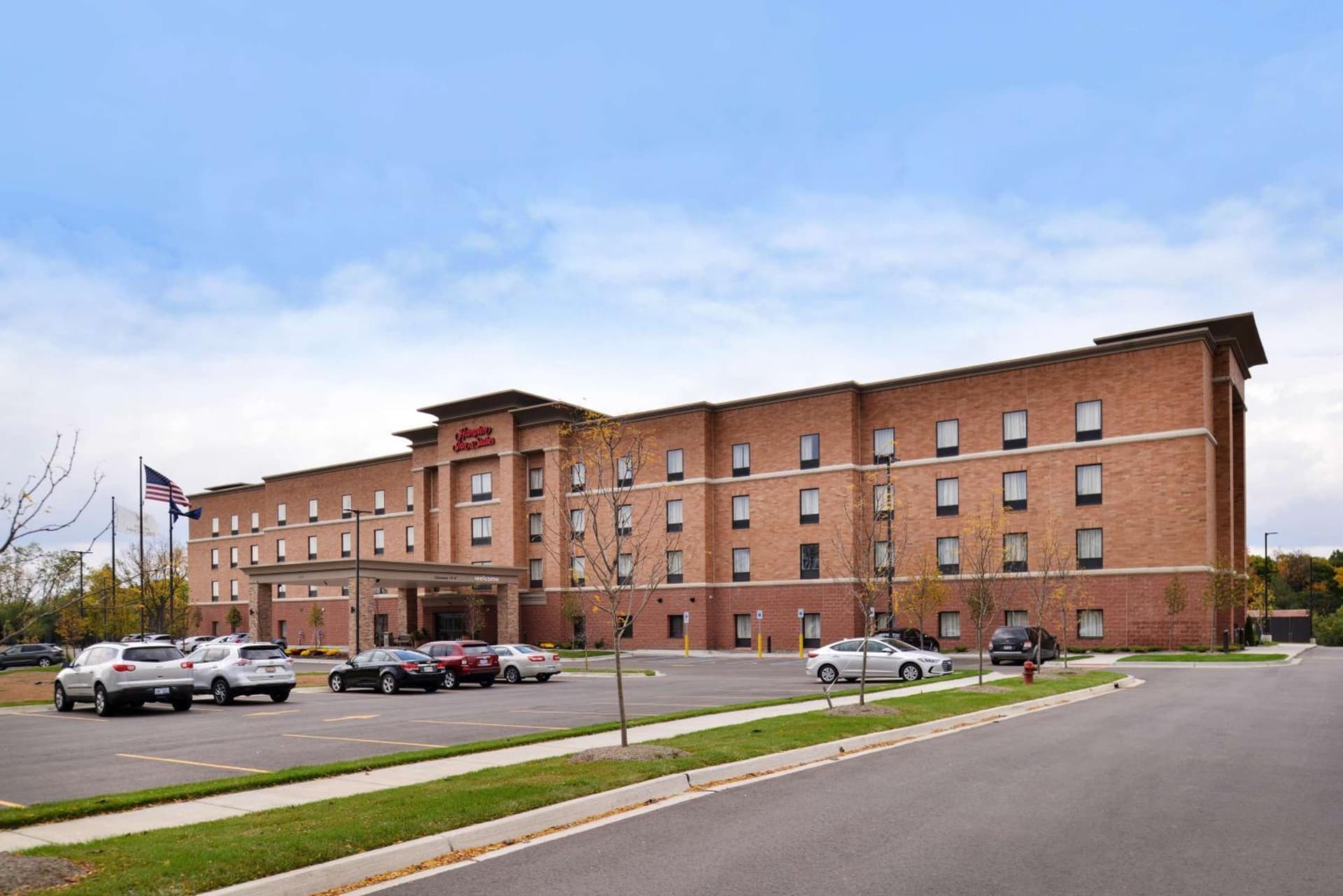 Hampton Inn & Suites Ann Arbor West interior in Ann Arbor, MI — gallery photo 2