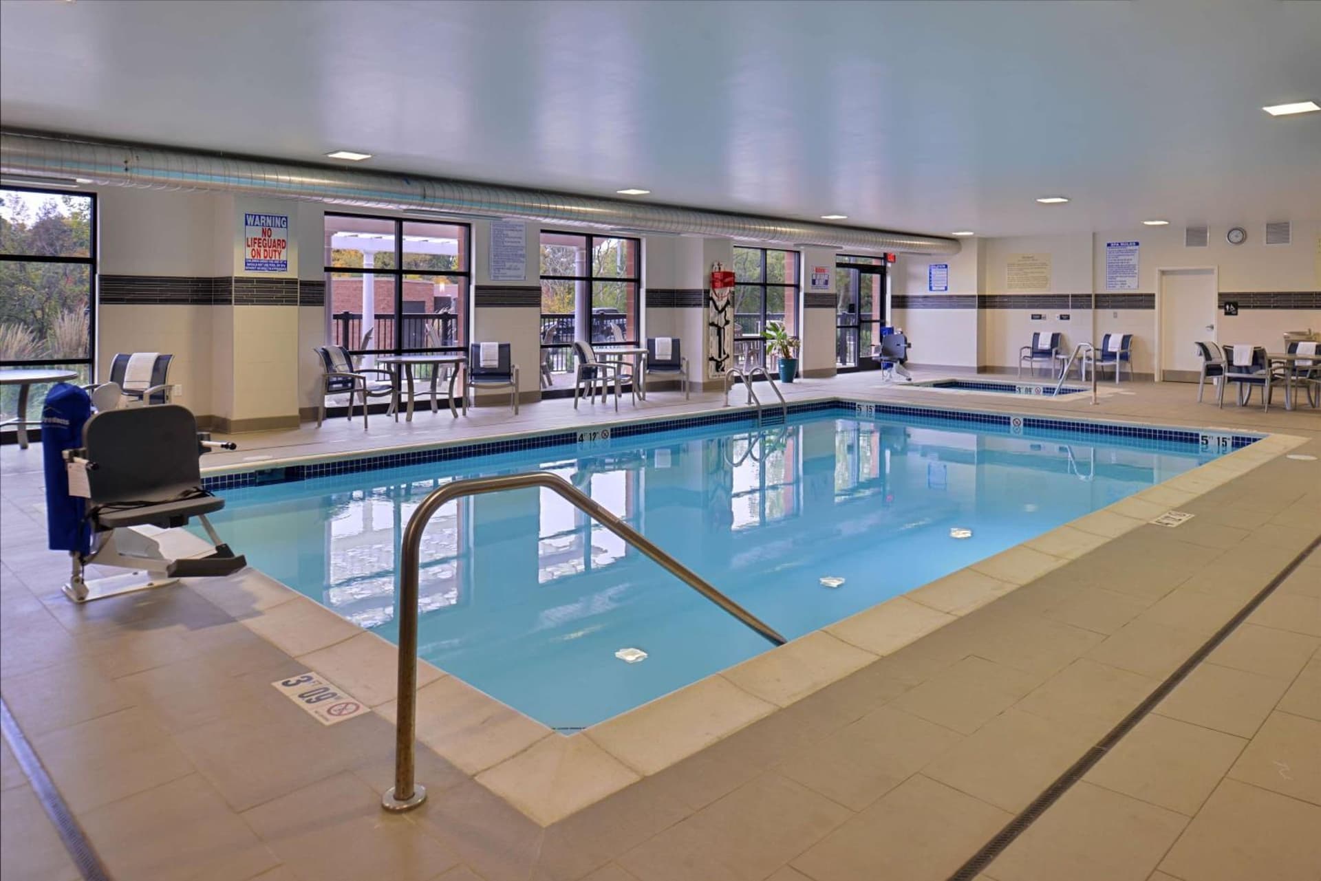 Hampton Inn & Suites Ann Arbor West gallery photo in Ann Arbor, MI — image 21