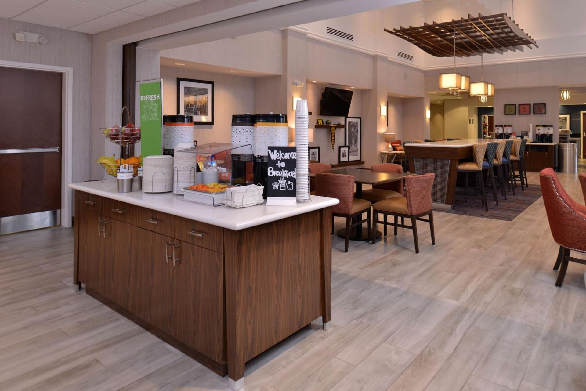 Hampton Inn & Suites Ann Arbor West gallery photo in Ann Arbor, MI — image 32