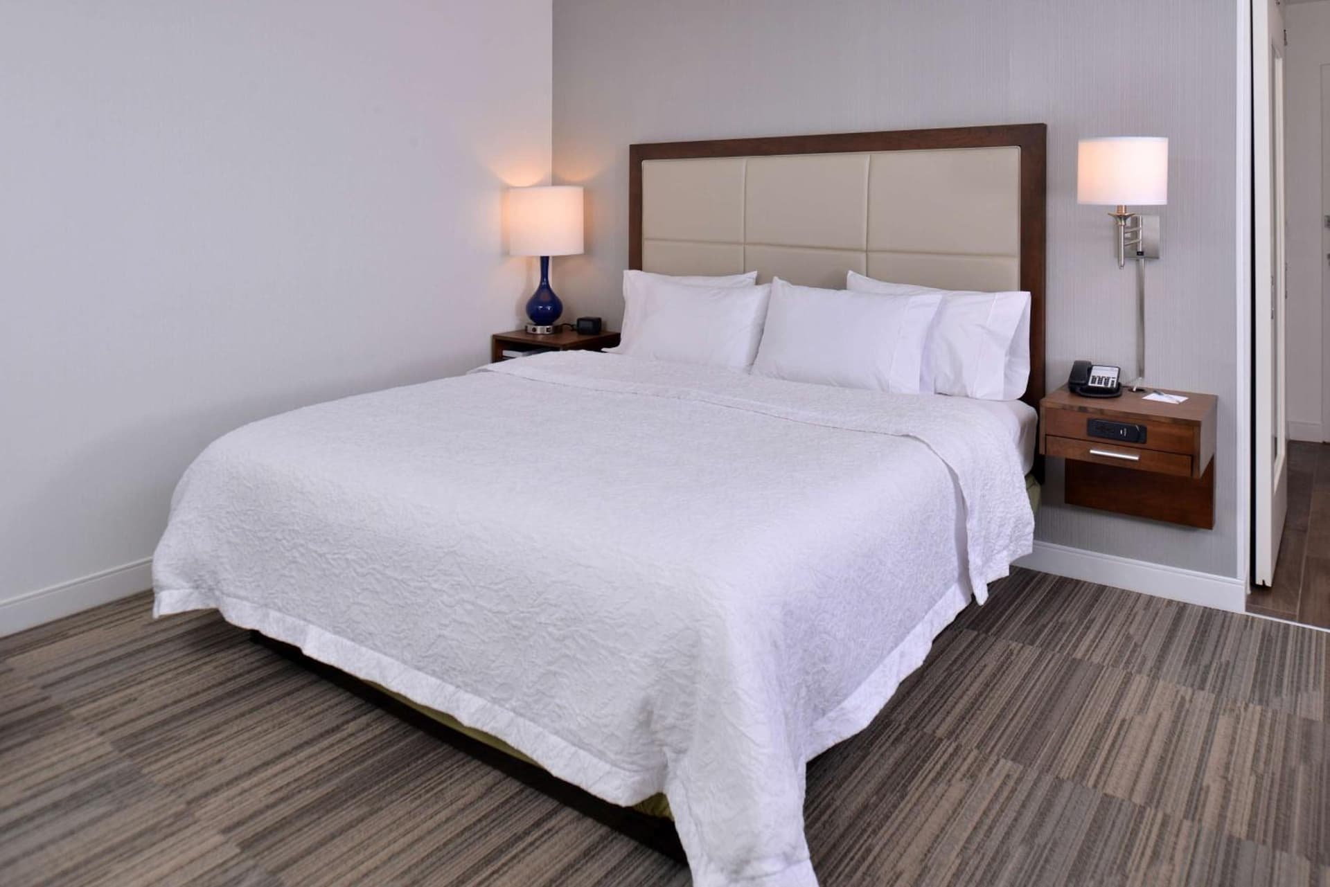 Hampton Inn & Suites Ann Arbor West gallery photo in Ann Arbor, MI — image 40