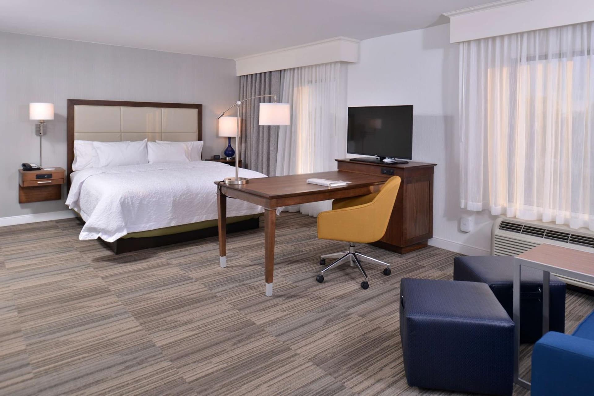 Hampton Inn & Suites Ann Arbor West gallery photo in Ann Arbor, MI — image 42