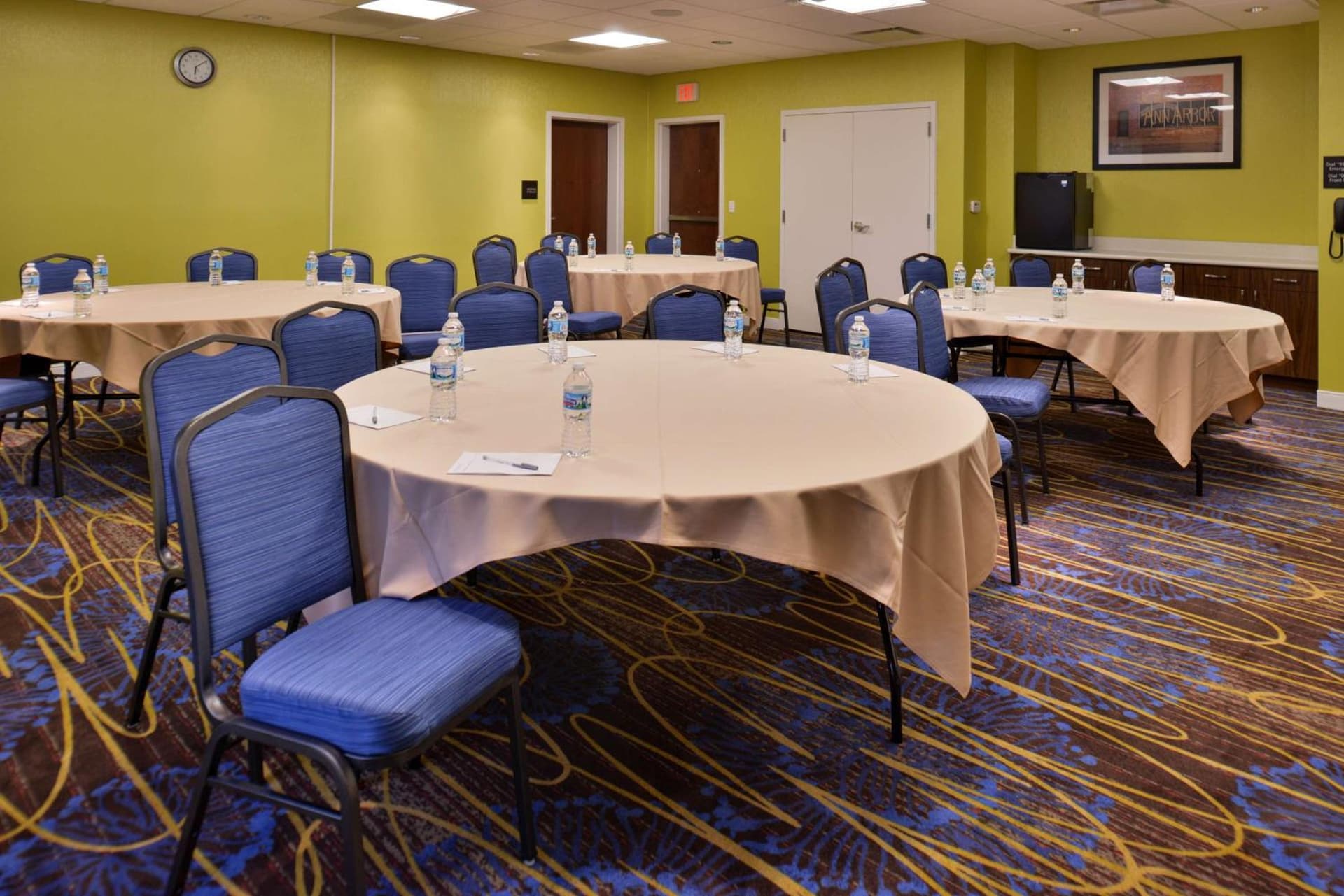 Hampton Inn & Suites Ann Arbor West gallery photo in Ann Arbor, MI — image 20