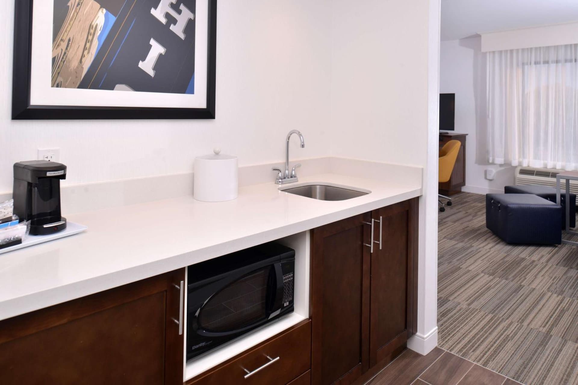 Hampton Inn & Suites Ann Arbor West gallery photo in Ann Arbor, MI — image 55