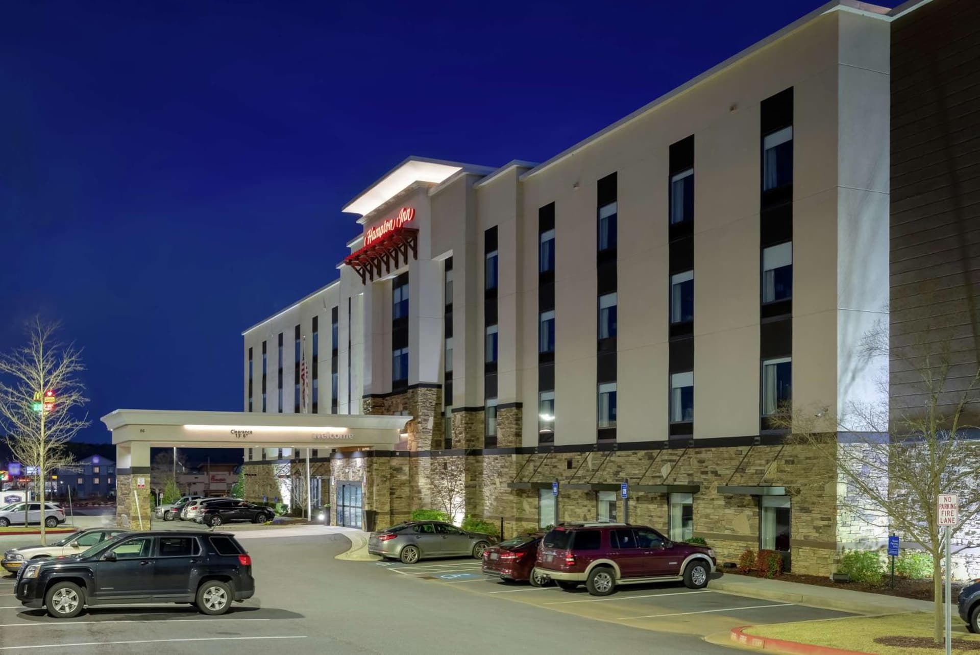 Hampton Inn Emerson - Lakepoint, Ga interior in Cartersville, GA — gallery photo 2