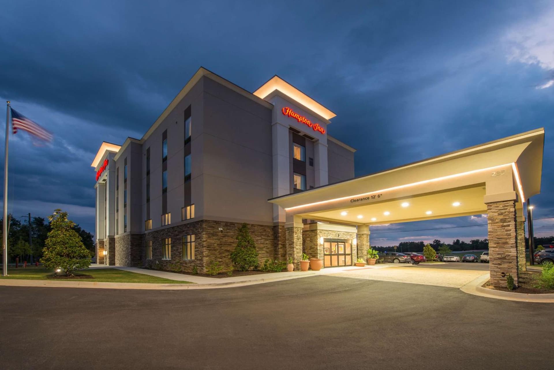Hampton Inn Waynesboro featured exterior or lobby in Waynesboro, GA — similar hotel