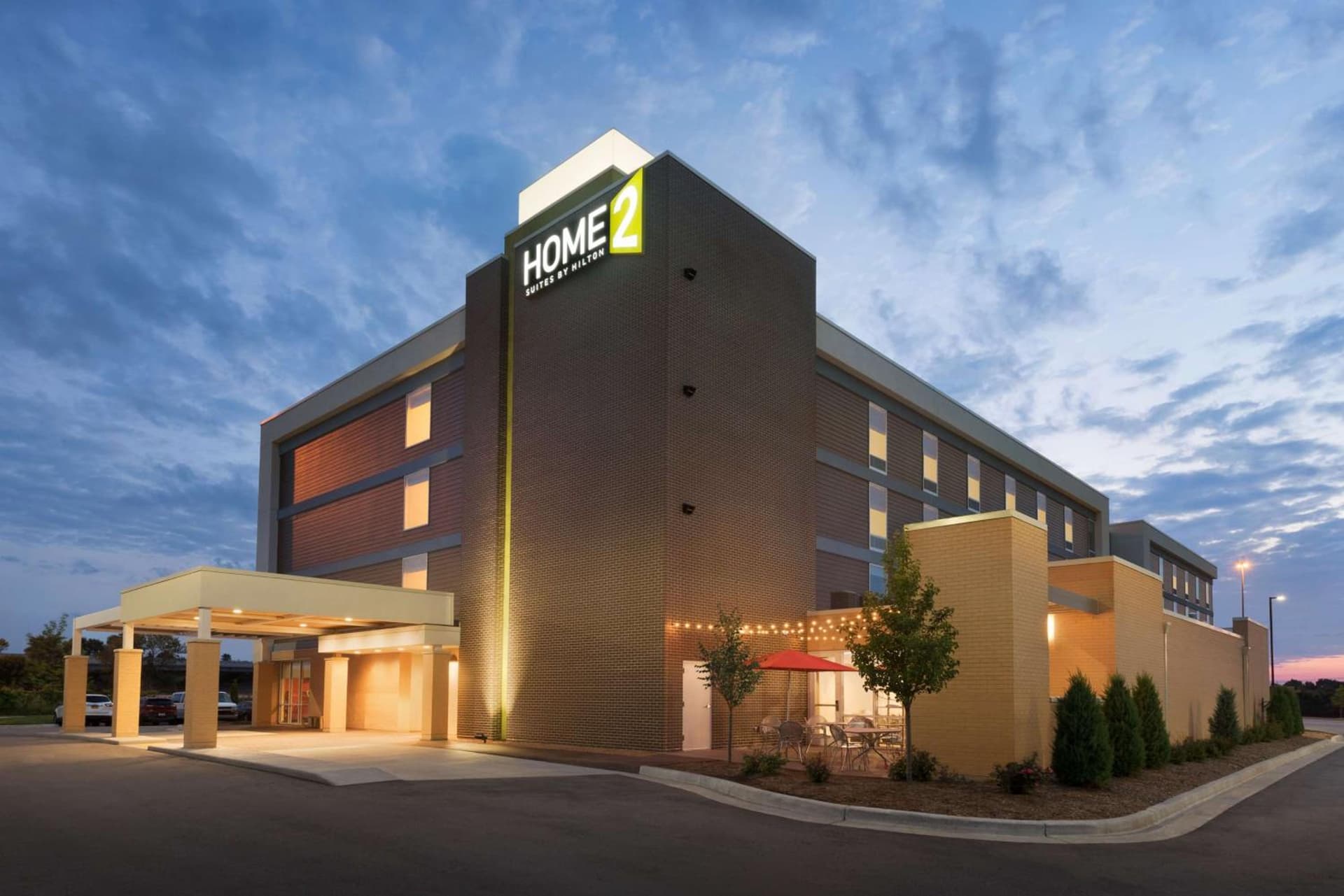Home2 Suites by Hilton Milwaukee Brookfield property views in Waukesha, WI — gallery photo 3