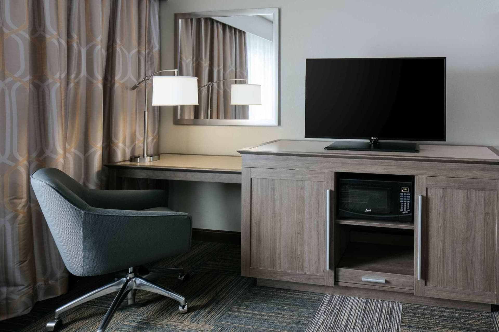 Hampton Inn & Suites-Hudson Wisconsin gallery photo in Hudson, WI — image 12