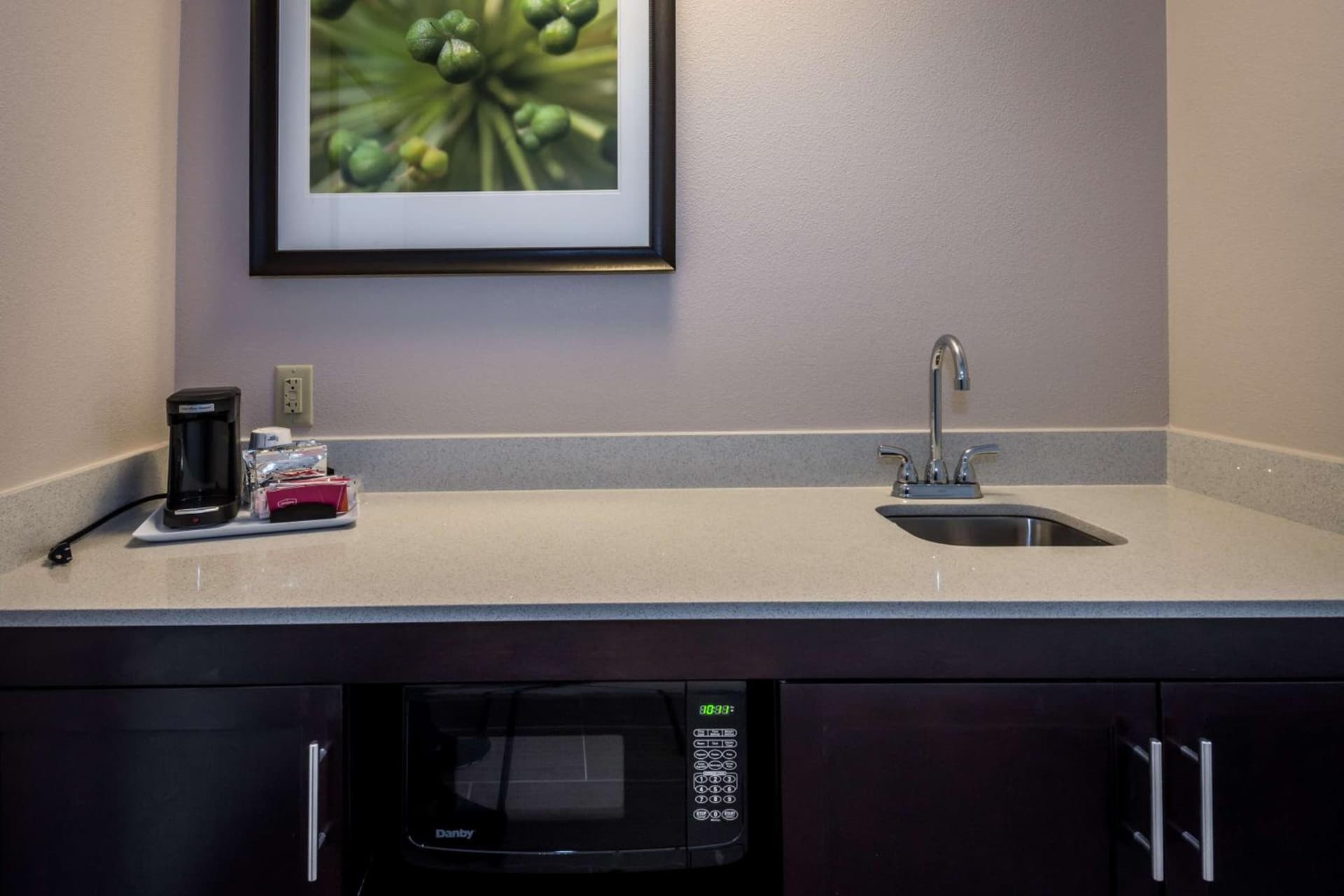 Hampton Inn & Suites By Hilton Hammond, In gallery photo in Hammond, IN — image 10