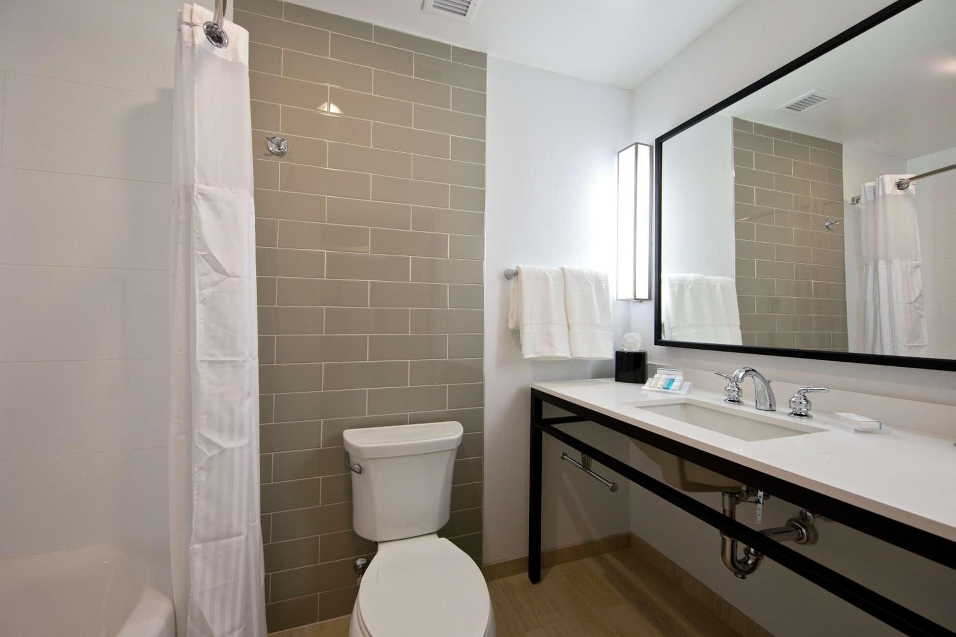 Hilton Garden Inn Martinsburg gallery photo in Martinsburg, WV — image 49
