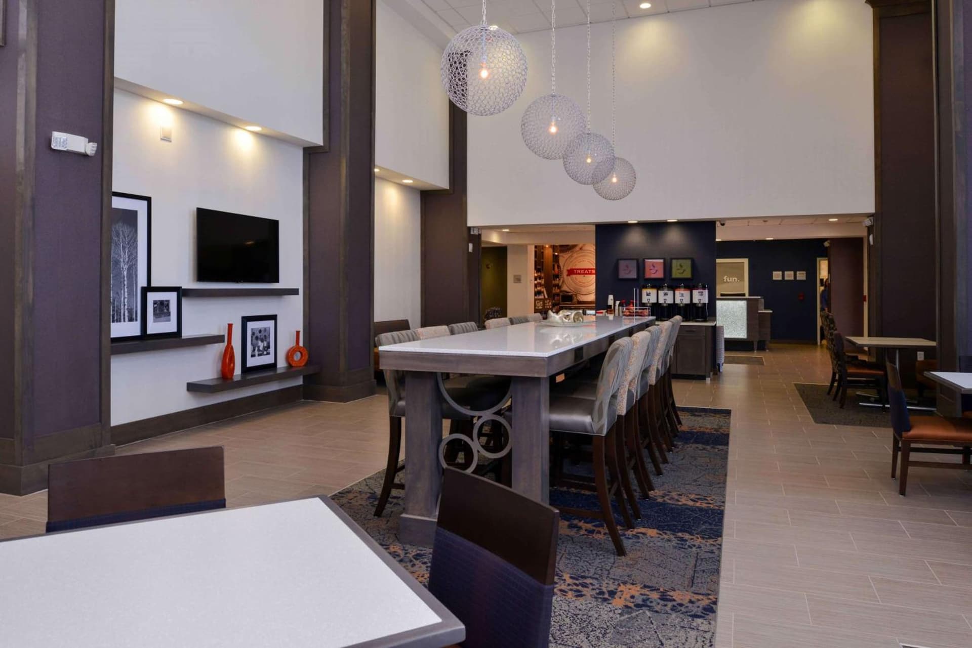Hampton Inn & Suites Albany-East Greenbush, NY gallery photo in East Greenbush — image 29