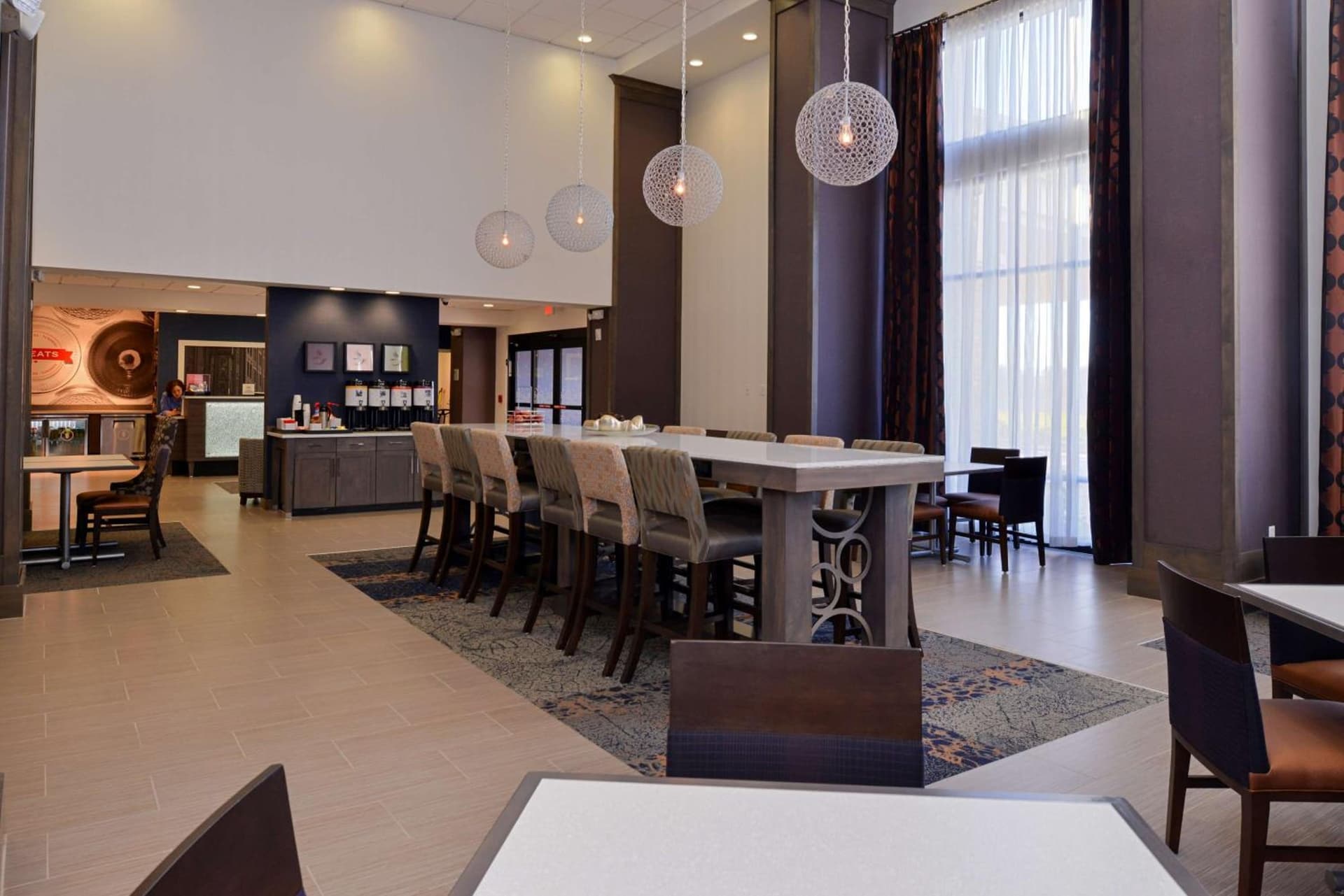 Hampton Inn & Suites Albany-East Greenbush, NY gallery photo in East Greenbush — image 34