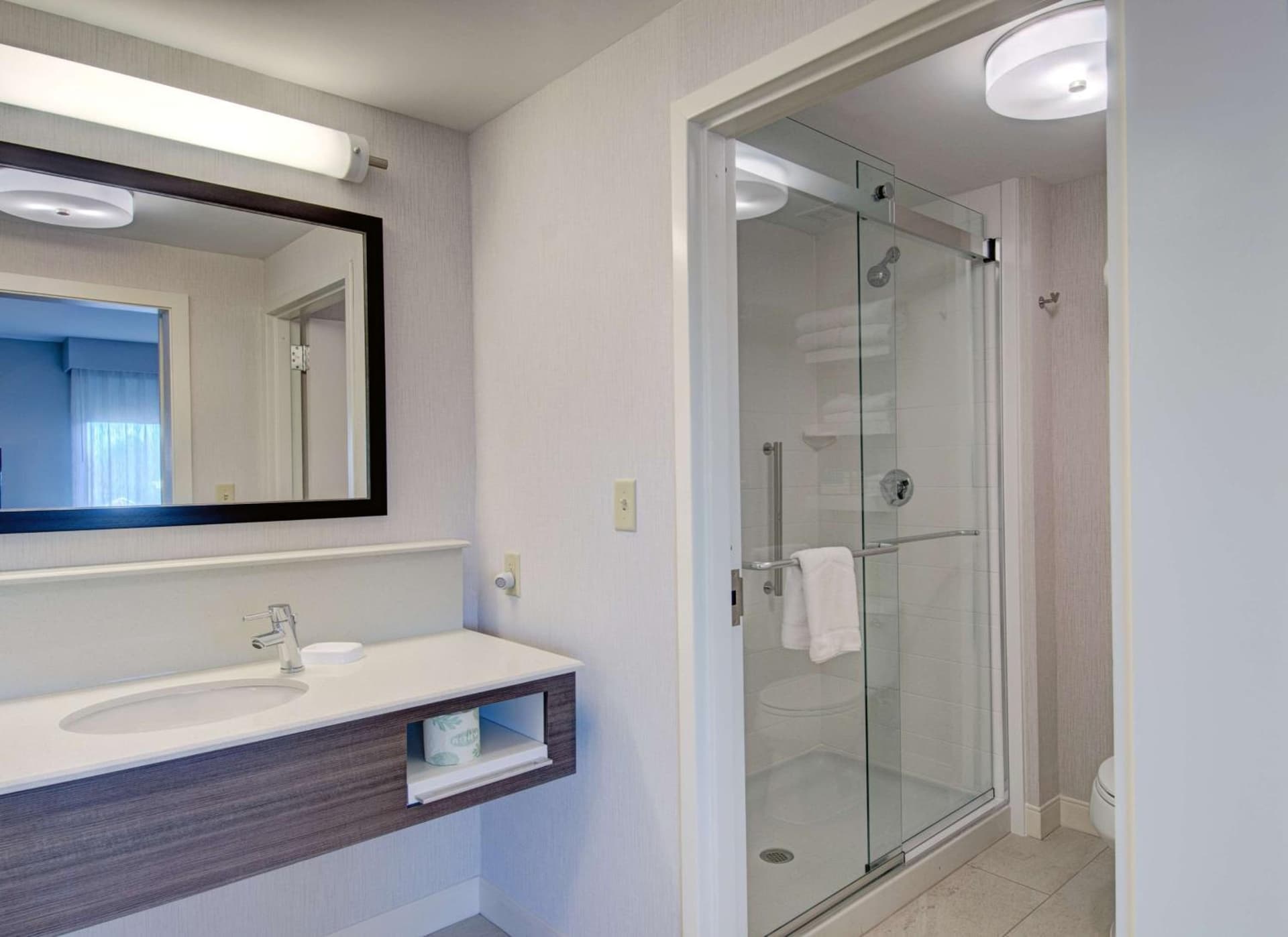 Hampton Inn Boston - Westborough gallery photo in Westborough — image 13