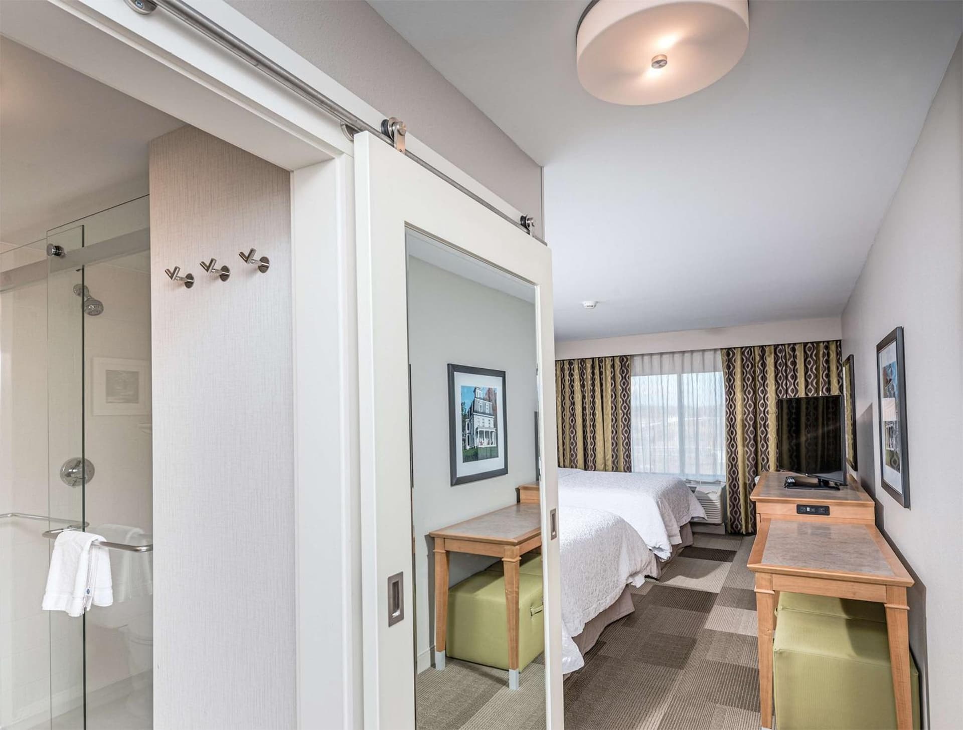 Hampton Inn Boston - Westborough gallery photo in Westborough — image 19