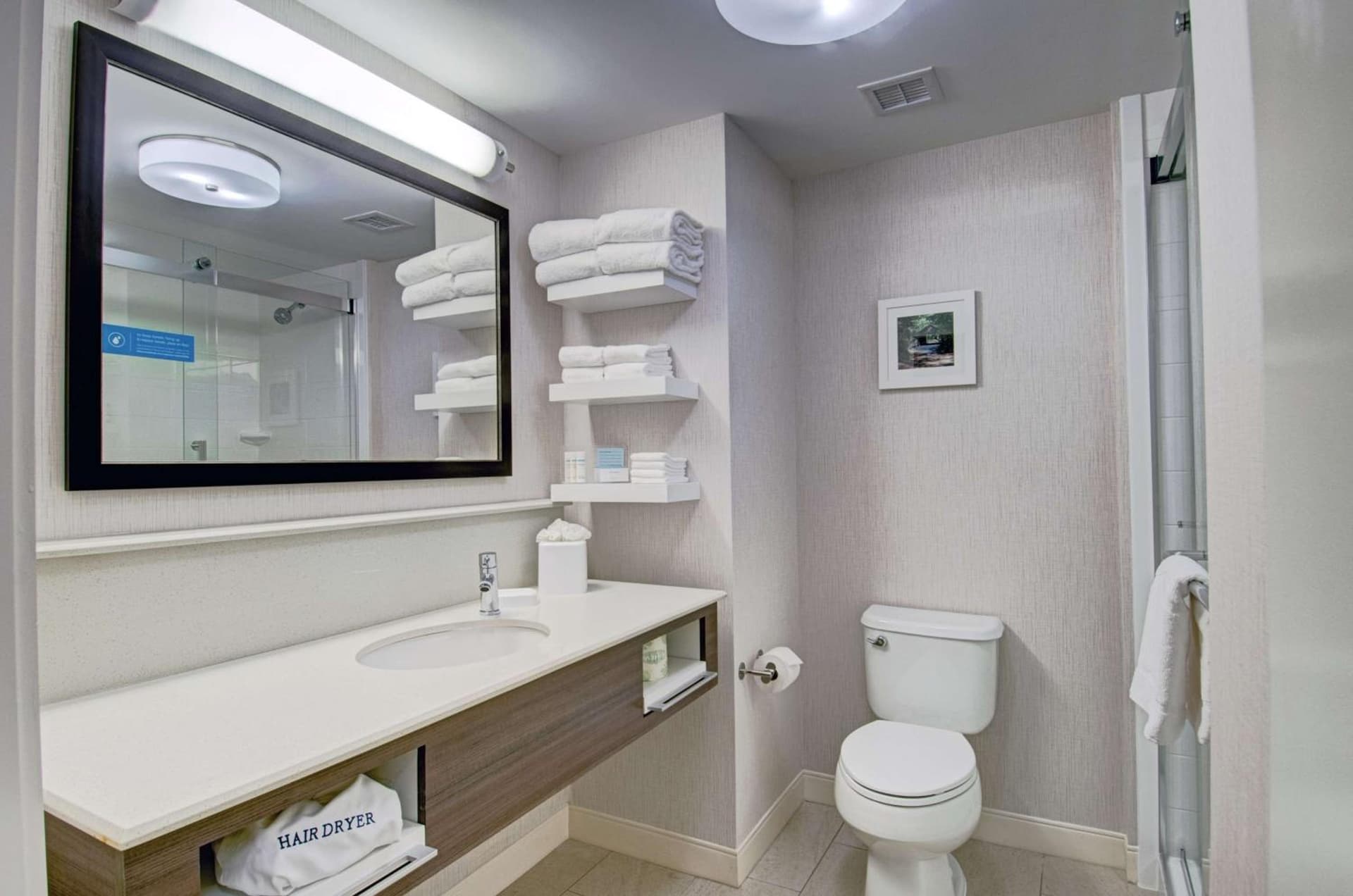 Hampton Inn Boston - Westborough gallery photo in Westborough — image 27