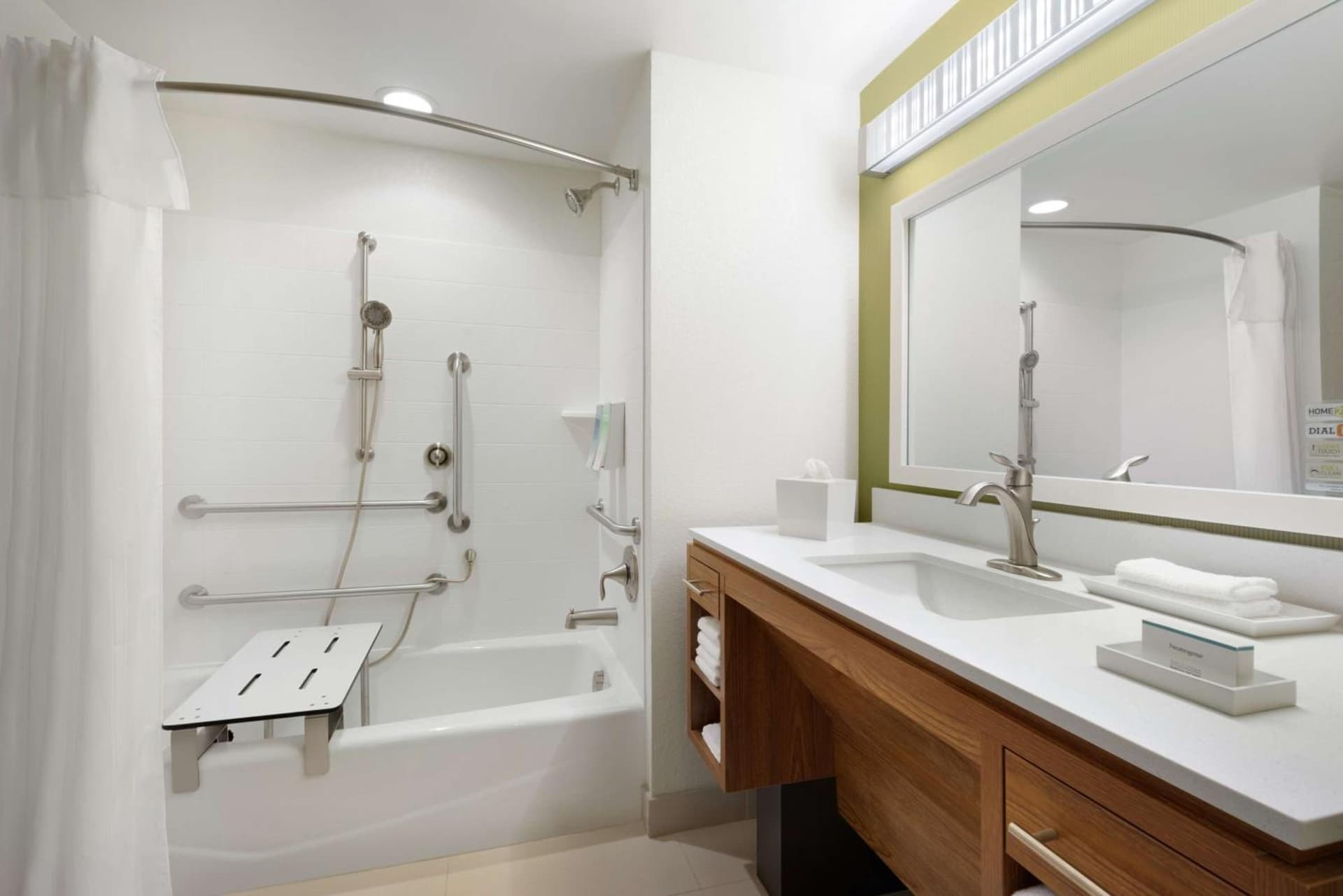 Home2 Suites By Hilton Middleburg Heights Cleveland interior in Middleburg Heights, OH — gallery photo 2