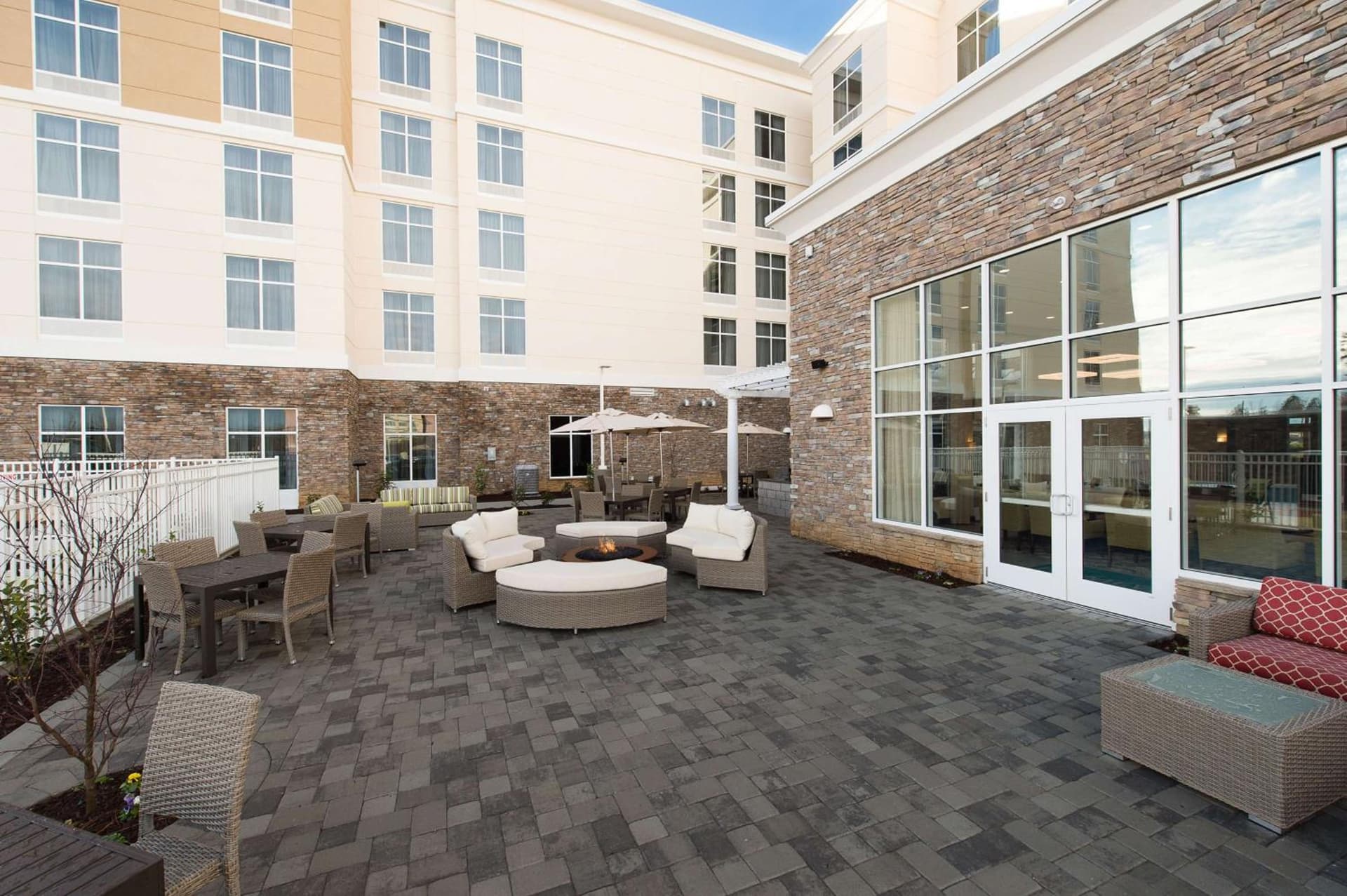 Homewood Suites by Hilton Concord interior in Concord, NC — gallery photo 2