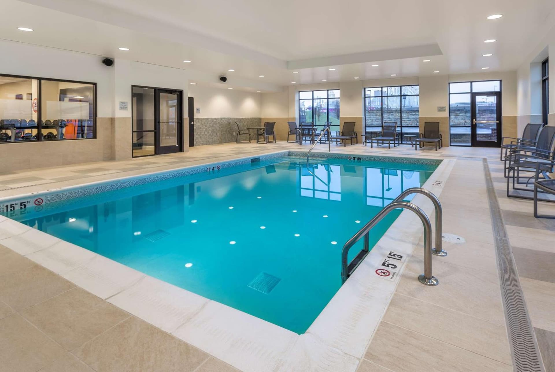 Hampton Inn & Suites Newport/Cincinnati, KY gallery photo in Newport, KY — image 17