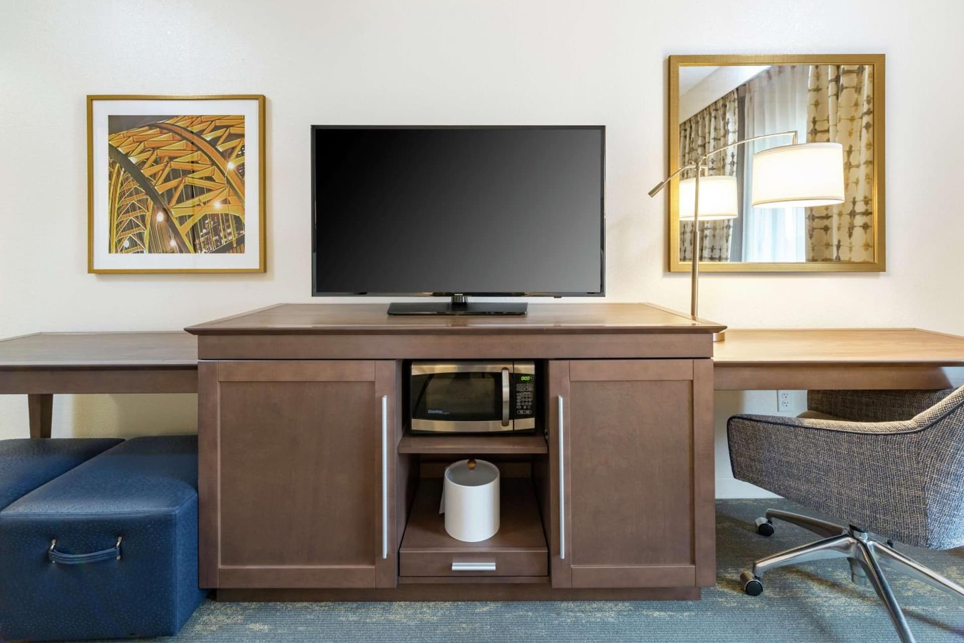 Hampton Inn & Suites Newport/Cincinnati, KY gallery photo in Newport, KY — image 9
