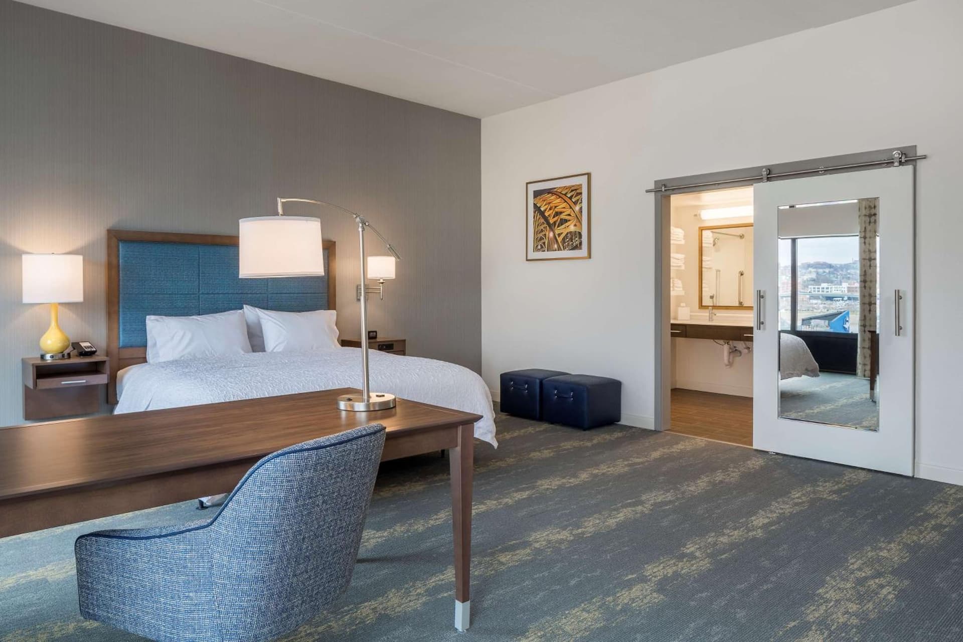 Hampton Inn & Suites Newport/Cincinnati, KY gallery photo in Newport, KY — image 7