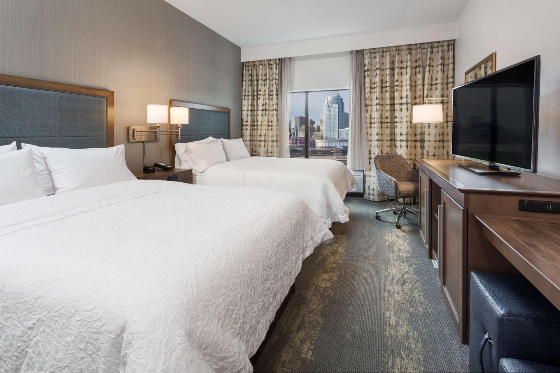 Hampton Inn & Suites Newport/Cincinnati, KY gallery photo in Newport, KY — image 18