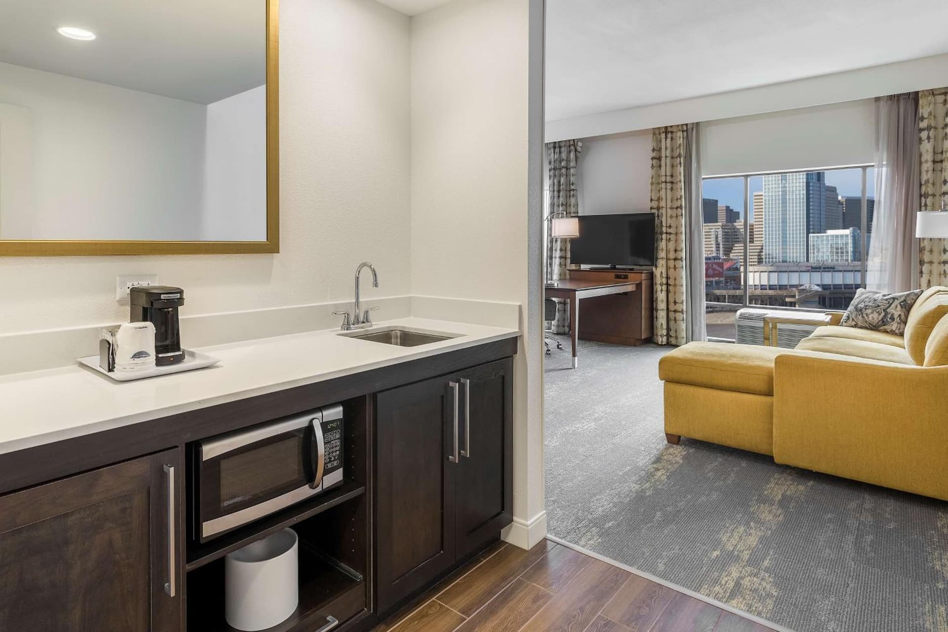 Hampton Inn & Suites Newport/Cincinnati, KY gallery photo in Newport, KY — image 32