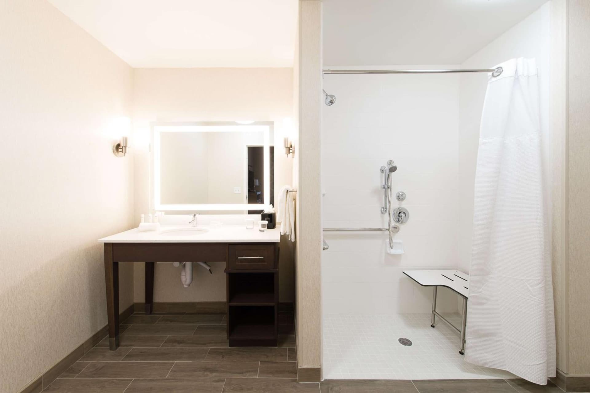 Homewood Suites by Hilton Concord gallery photo in Concord, NC — image 60