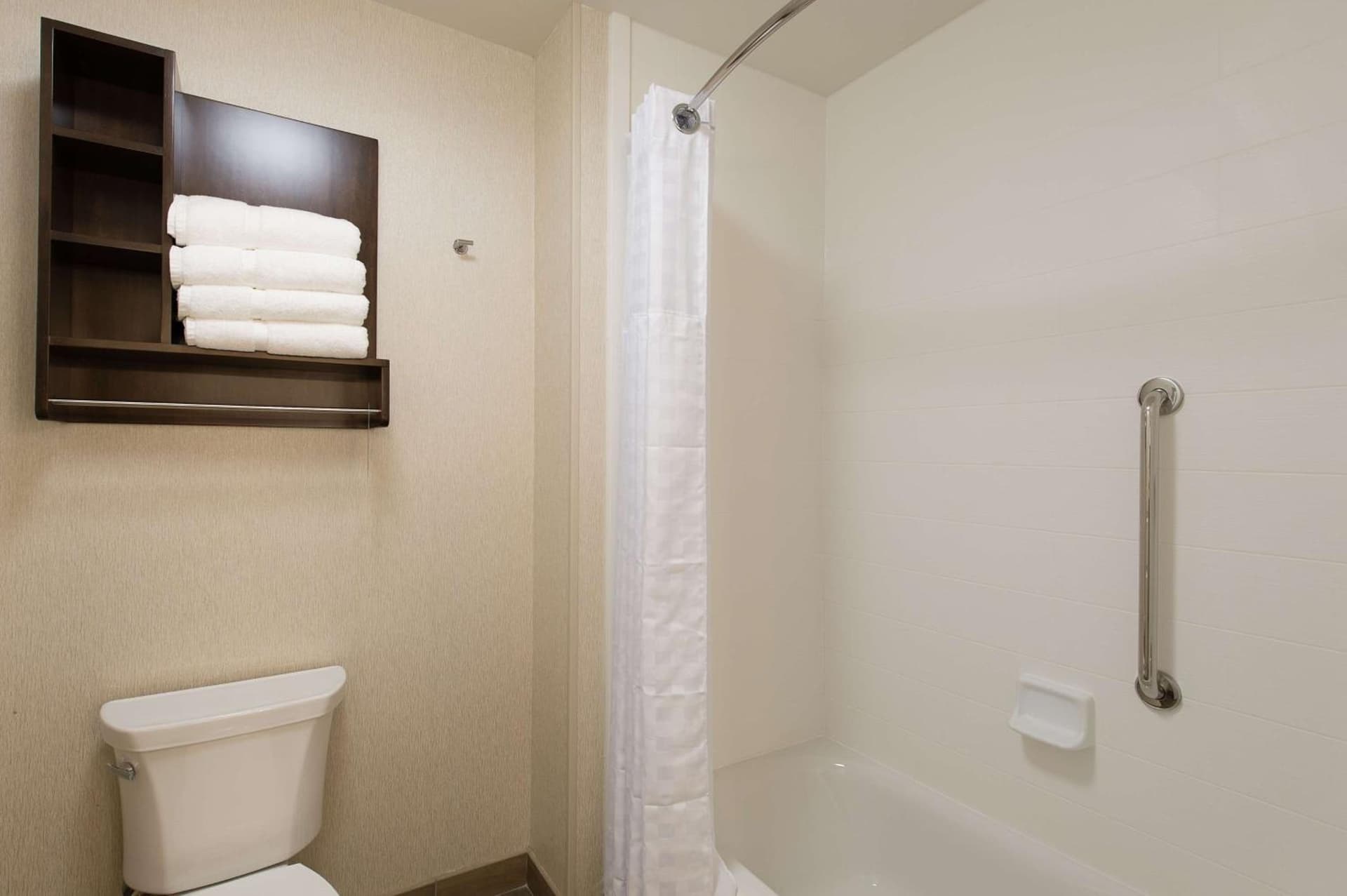 Homewood Suites by Hilton Concord gallery photo in Concord, NC — image 47