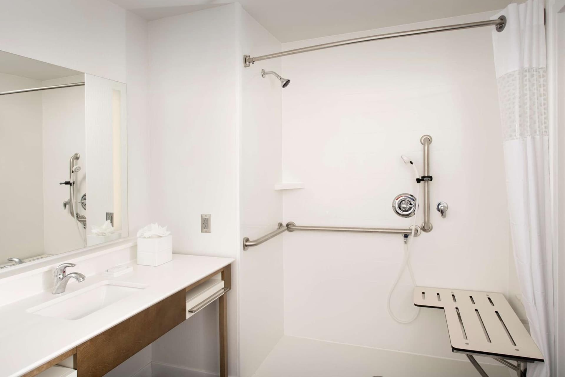 Hampton Inn Wilmington Downtown gallery photo in Wilmington, NC — image 19