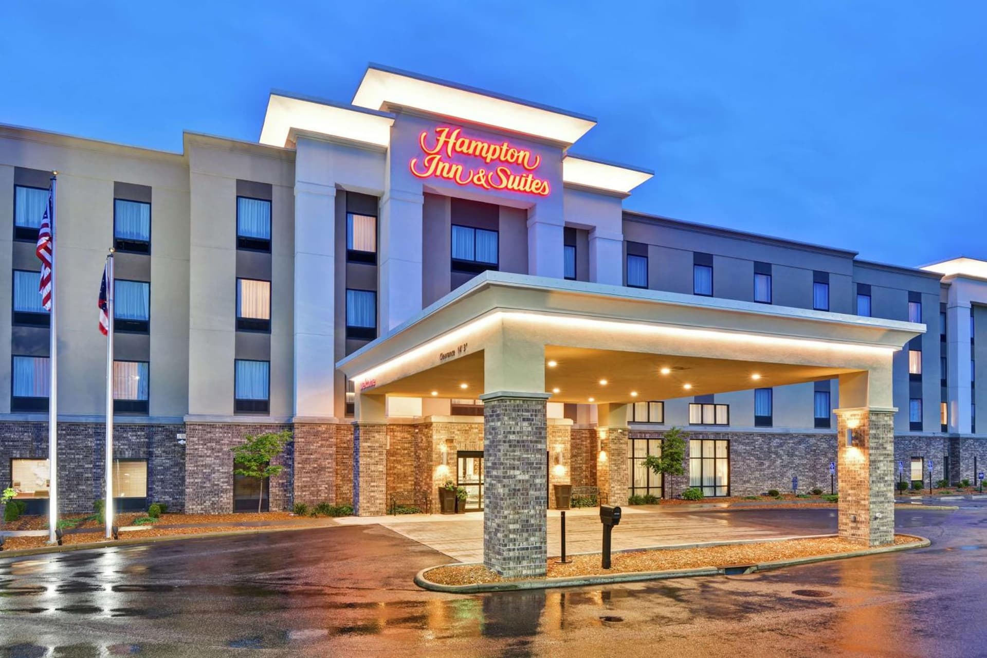 Hampton Inn Suites Ashland, Ohio featured exterior or lobby in Ashland, OH — similar hotel