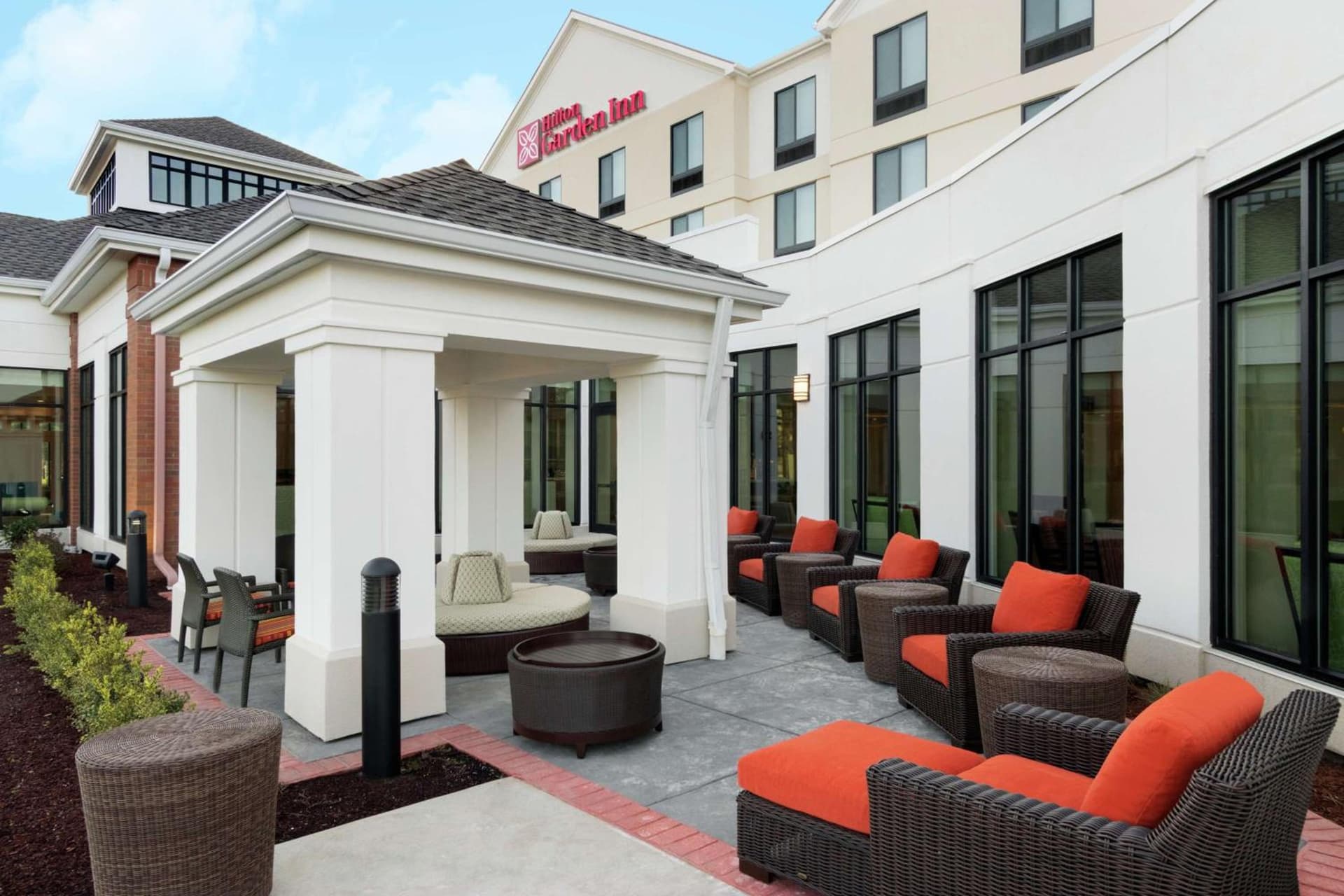 Hilton Garden Inn Medford property views in Medford, OR — gallery photo 3