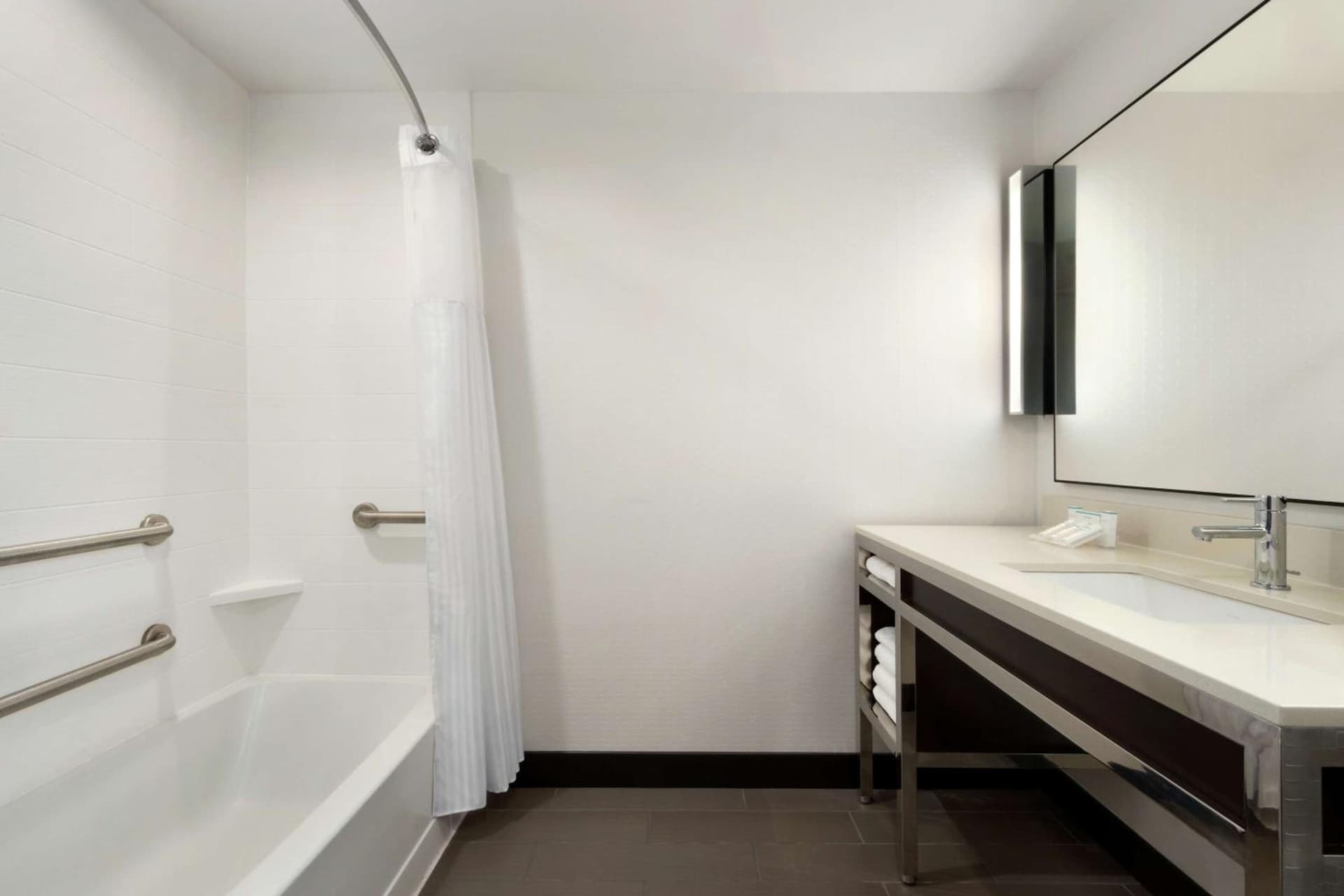 Hilton Garden Inn Medford gallery photo in Medford, OR — image 24