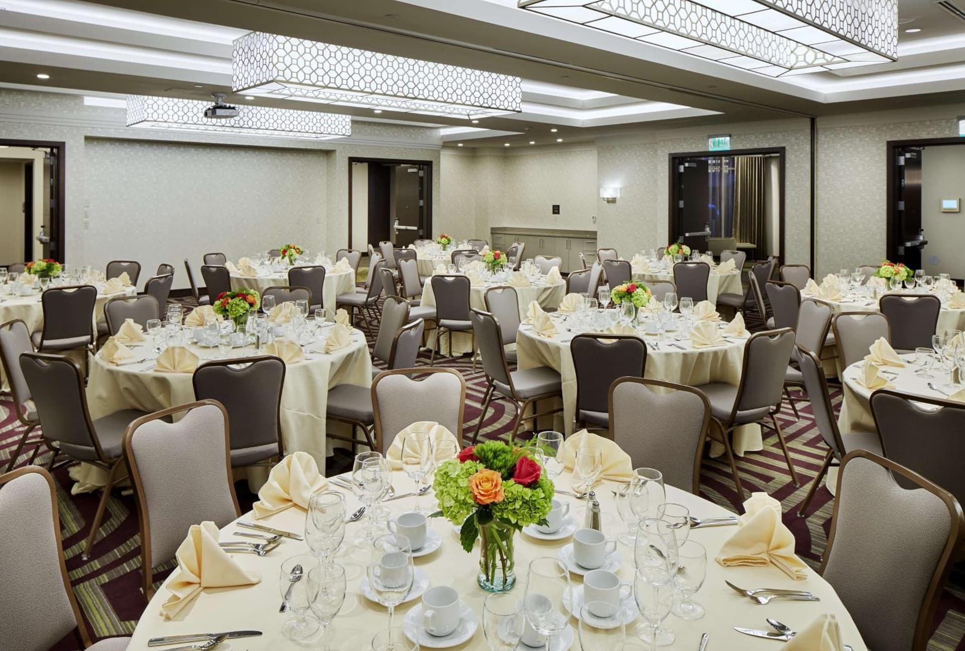 Hilton Garden Inn Roslyn gallery photo in Roslyn, NY — image 33