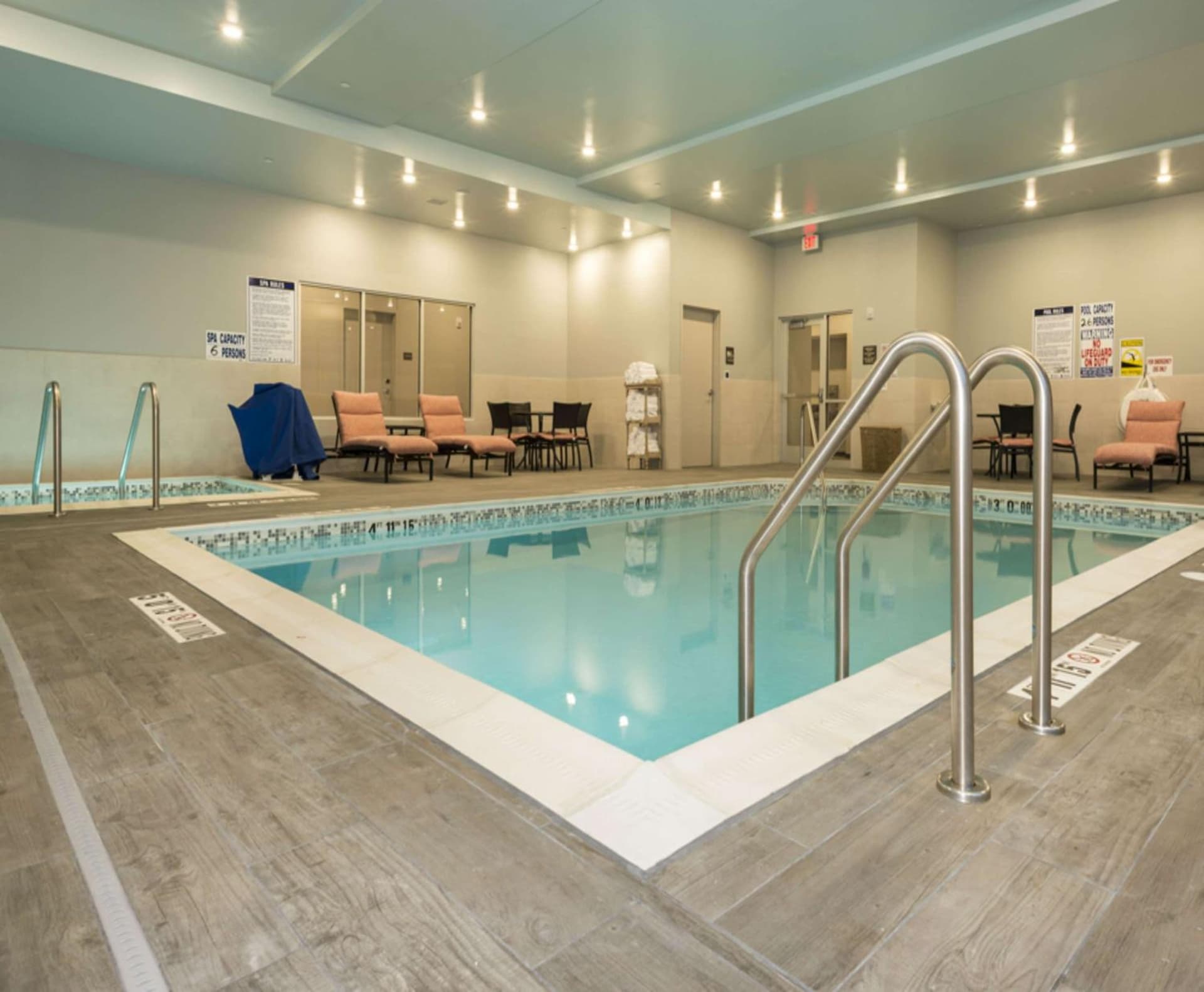 Hampton Inn and Suites Minneapolis University Area, MN gallery photo in Minneapolis, MN — image 14