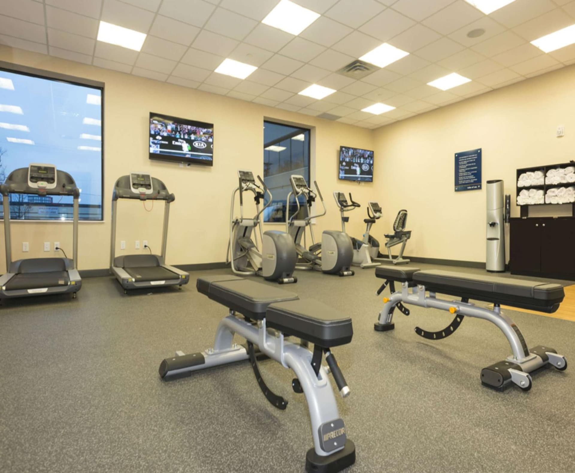 Hampton Inn and Suites Minneapolis University Area, MN gallery photo in Minneapolis, MN — image 26