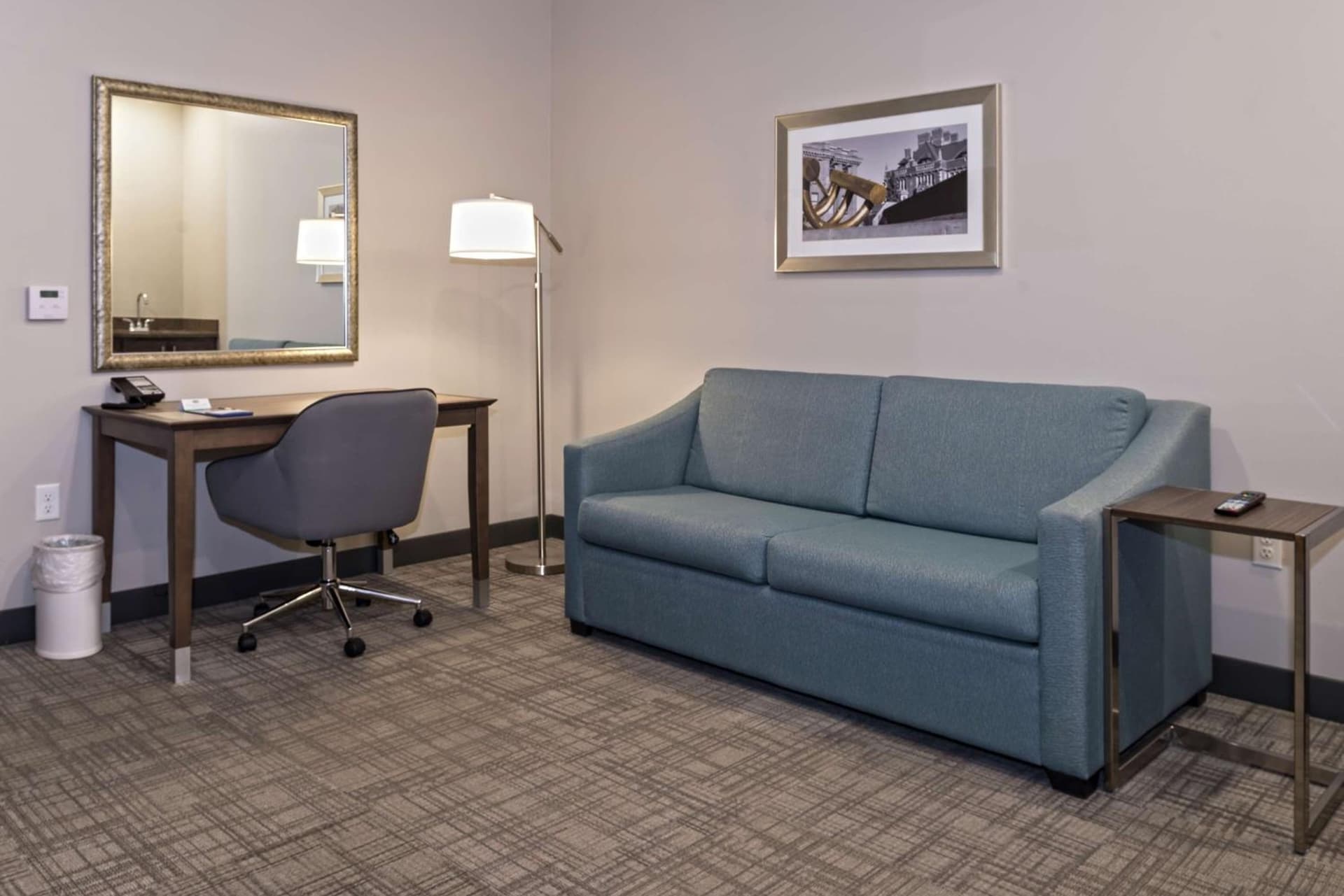 Hampton Inn and Suites Minneapolis University Area, MN gallery photo in Minneapolis, MN — image 21