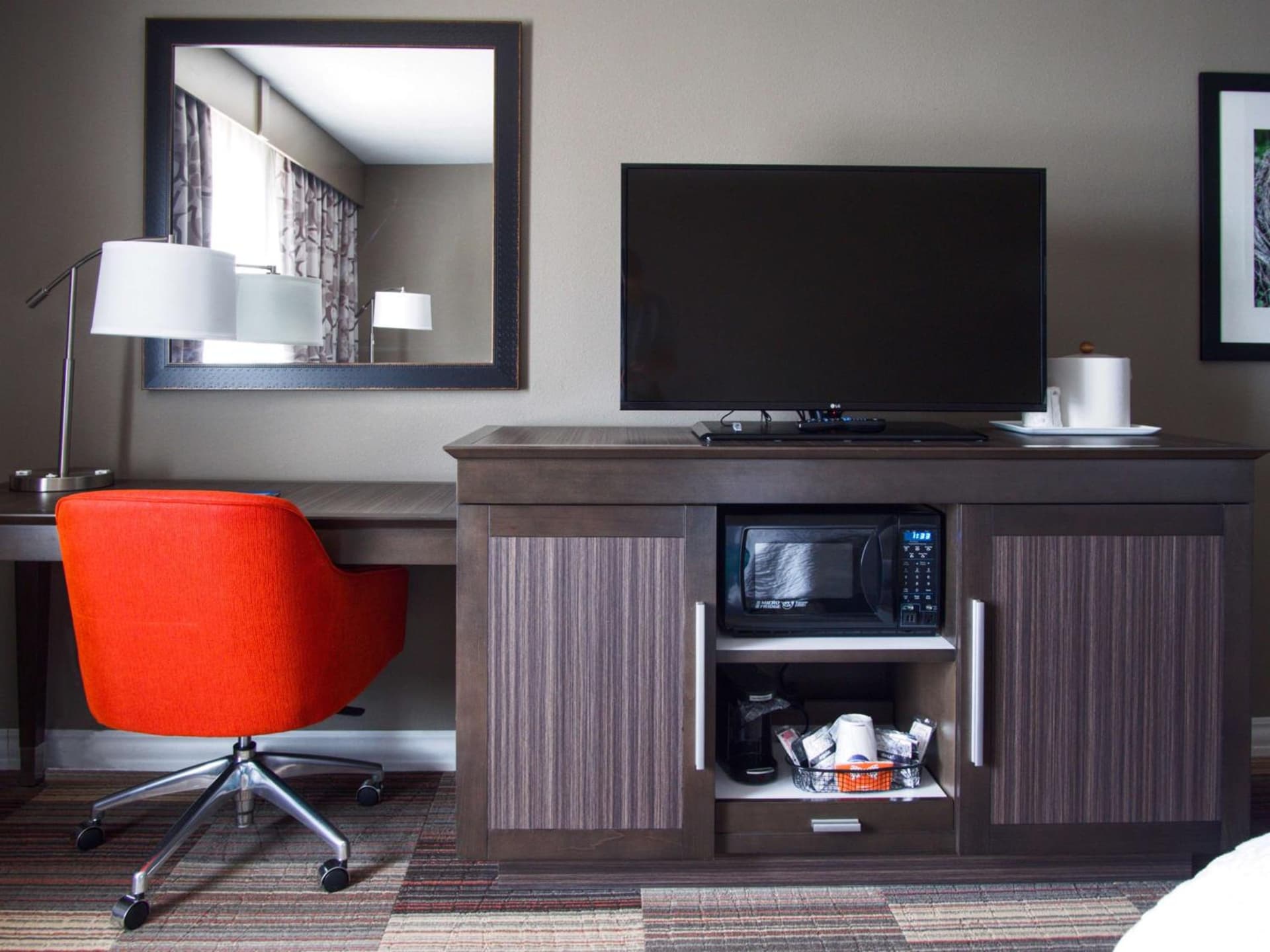 Hampton Inn & Suites-Moore gallery photo in Moore, OK — image 13