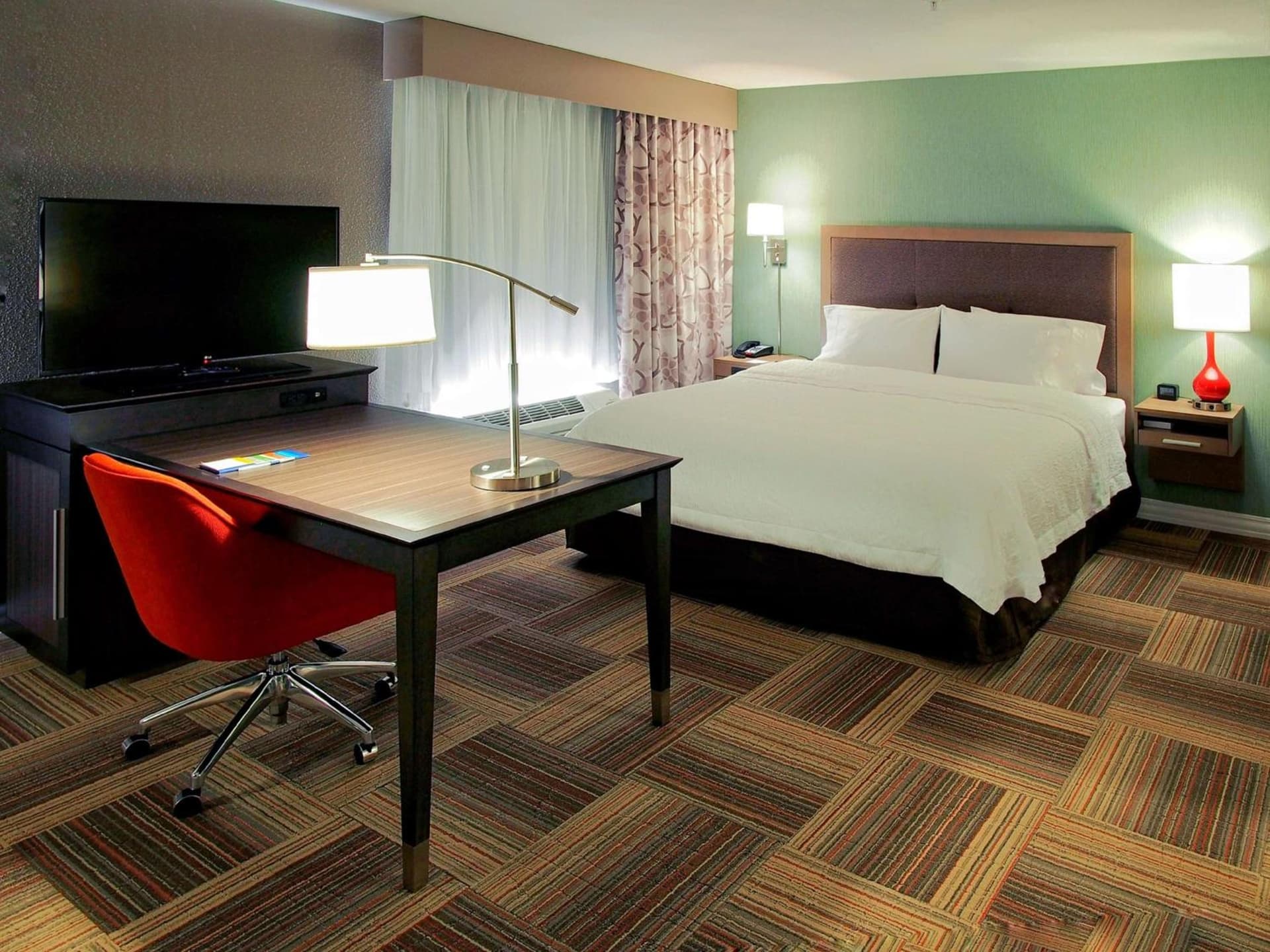Hampton Inn & Suites-Moore gallery photo in Moore, OK — image 12