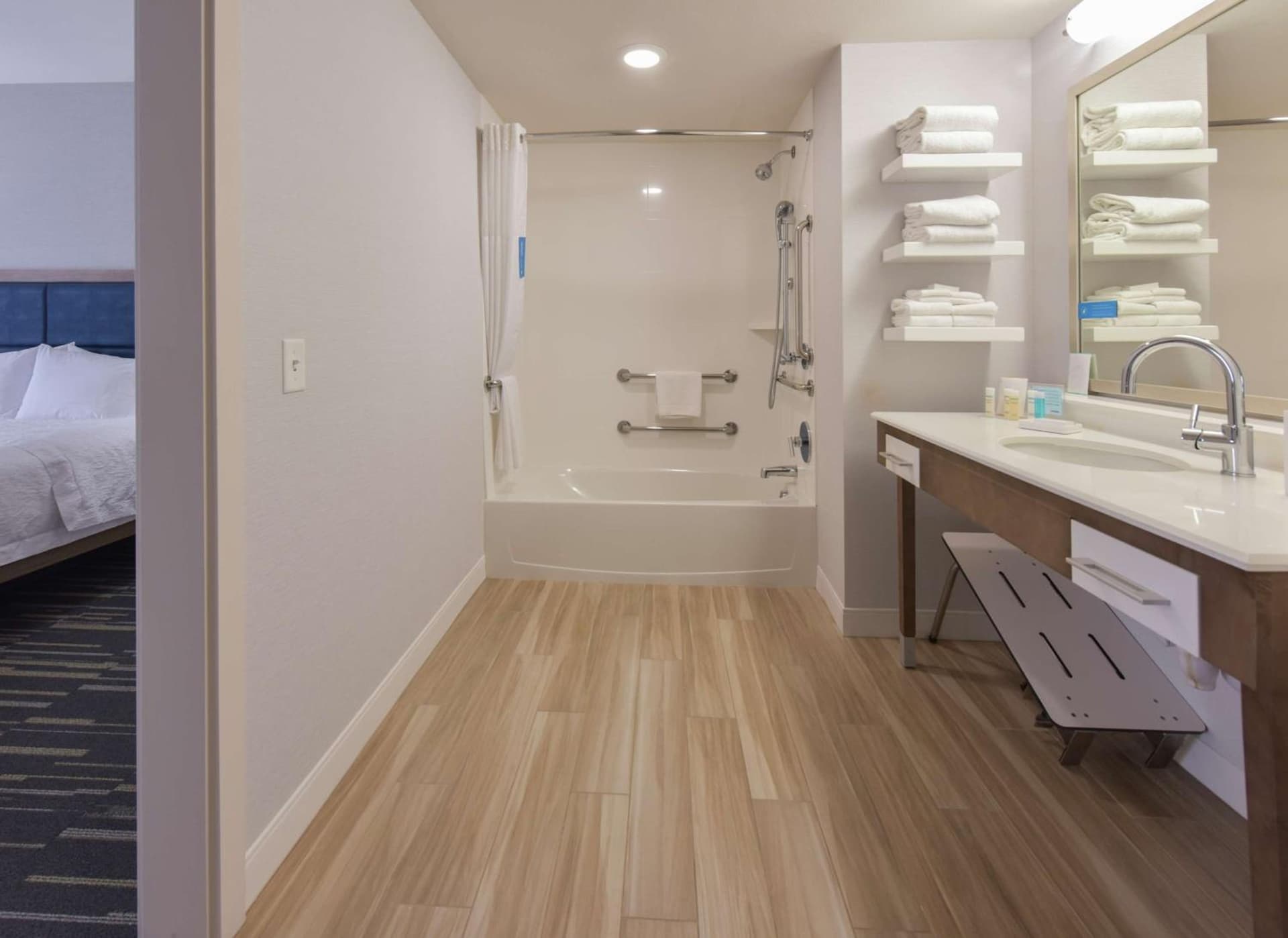 Hampton Inn & Suites Seattle/Redmond Wa gallery photo in Redmond, WA — image 6