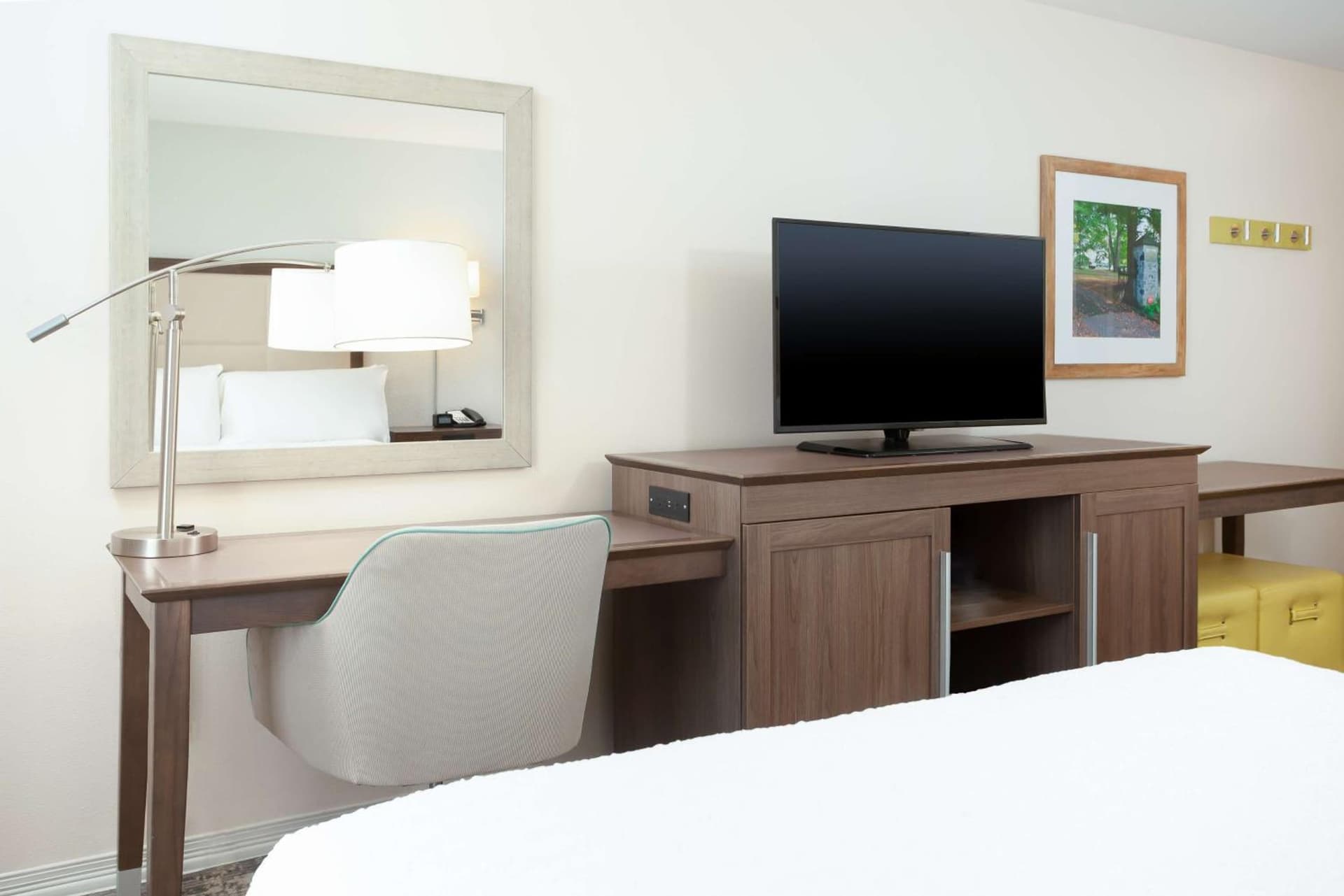 Hampton Inn & Suites Niles/Warren, OH gallery photo in Niles, OH — image 7