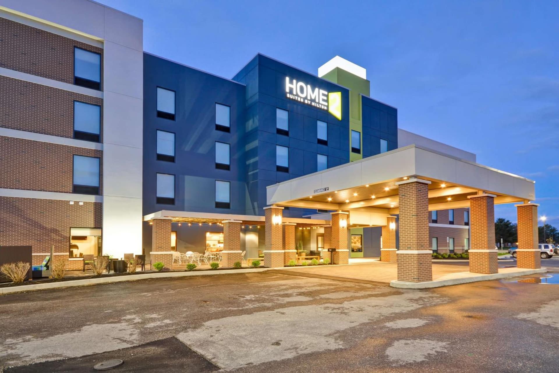 Home2 Suites By Hilton Evansville gallery photo in Evansville, IN — image 6