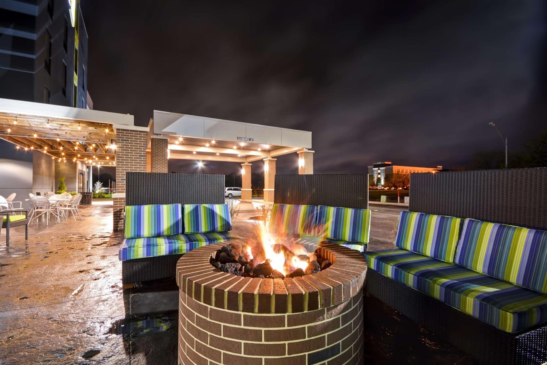 Home2 Suites By Hilton Evansville gallery photo in Evansville, IN — image 32