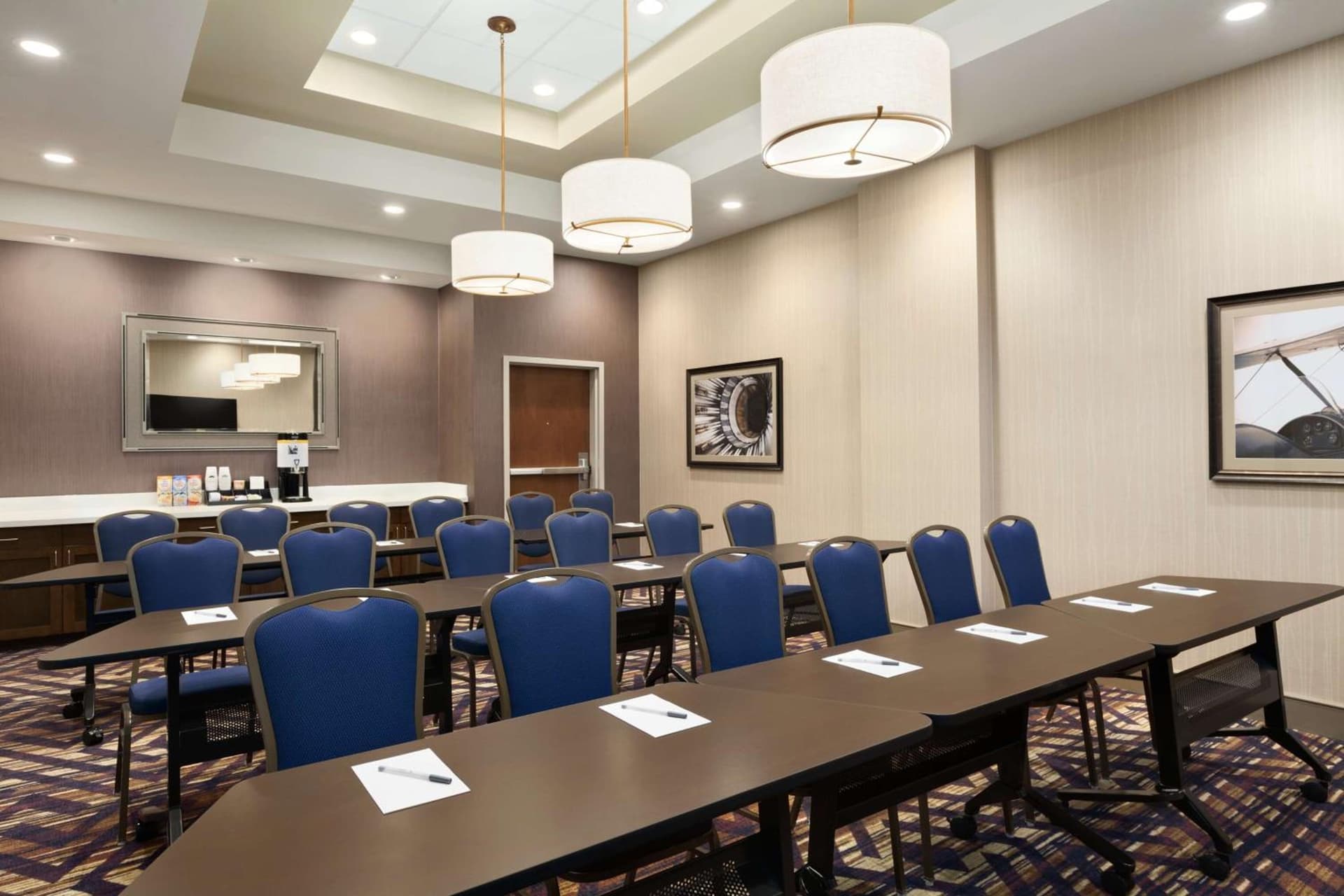 Hampton Inn & Suites Seattle/Renton, Wa gallery photo in Renton, WA — image 9