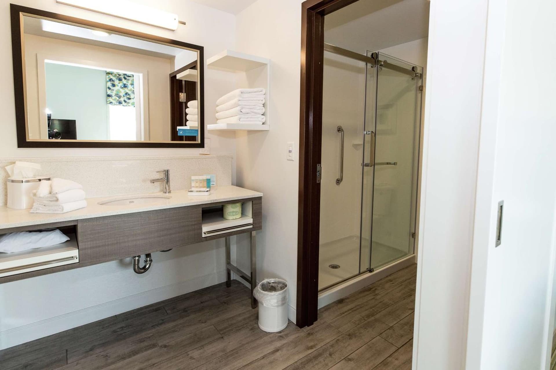 Hampton Inn & Suites Syracuse North Airport Area gallery photo in North Syracuse, NY — image 29