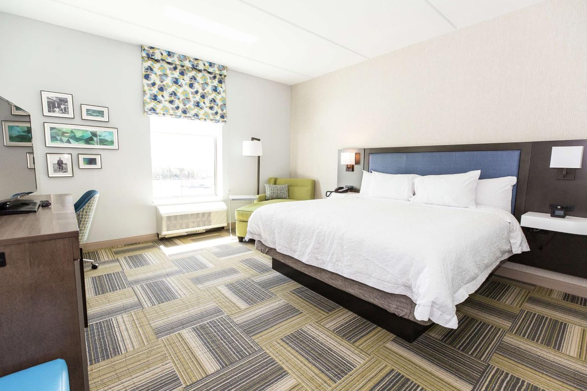 Hampton Inn & Suites Syracuse North Airport Area gallery photo in North Syracuse, NY — image 17