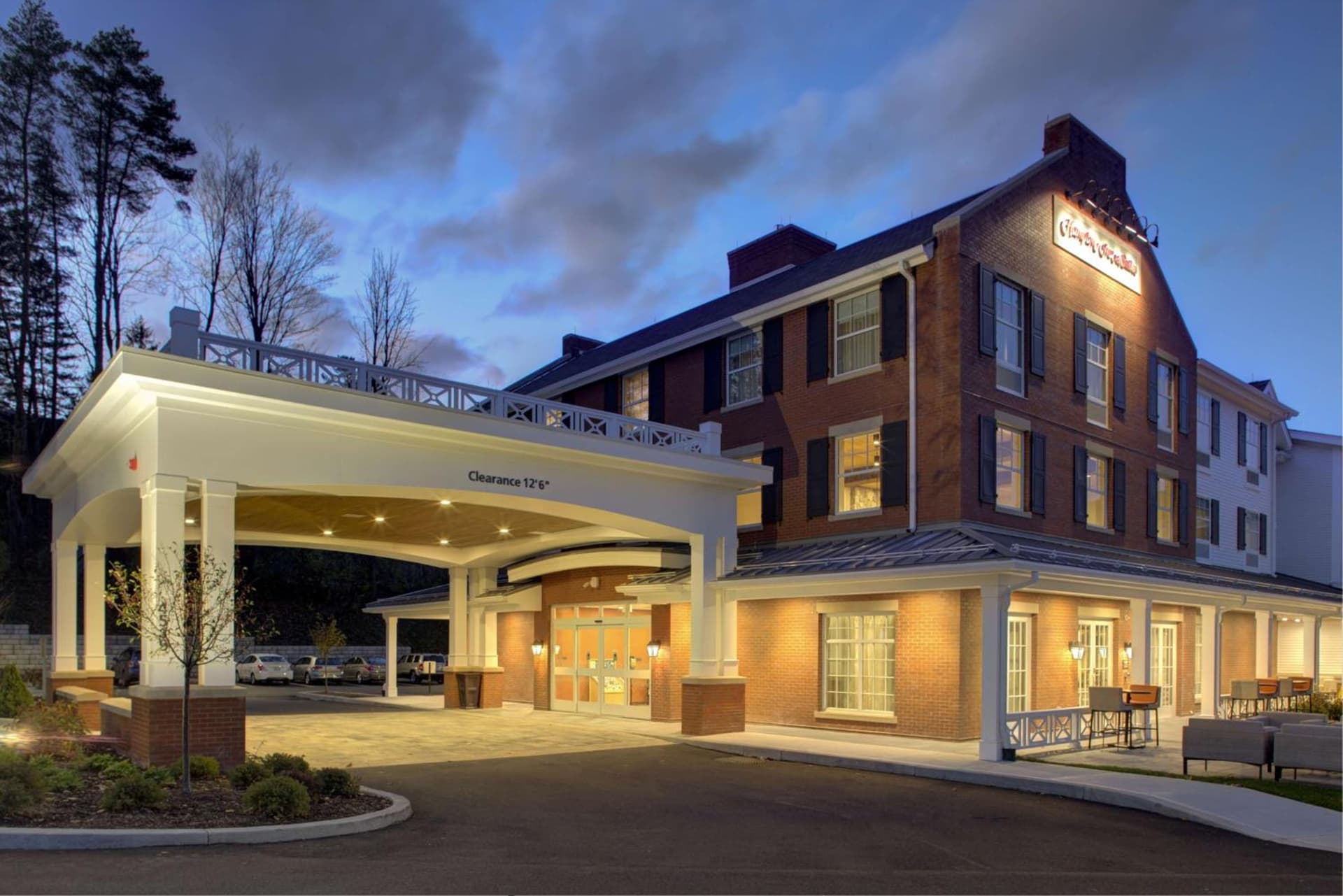 Hampton Inn & Suites Manchester, Vt property views in Manchester, VT — gallery photo 3