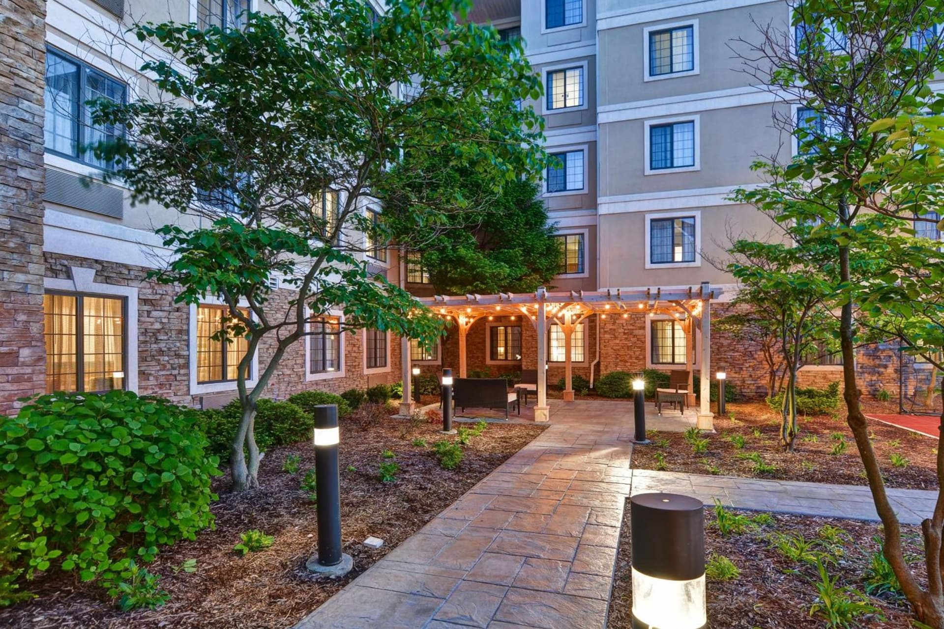 Homewood Suites by Hilton Aurora Naperville gallery photo in Aurora, IL — image 10