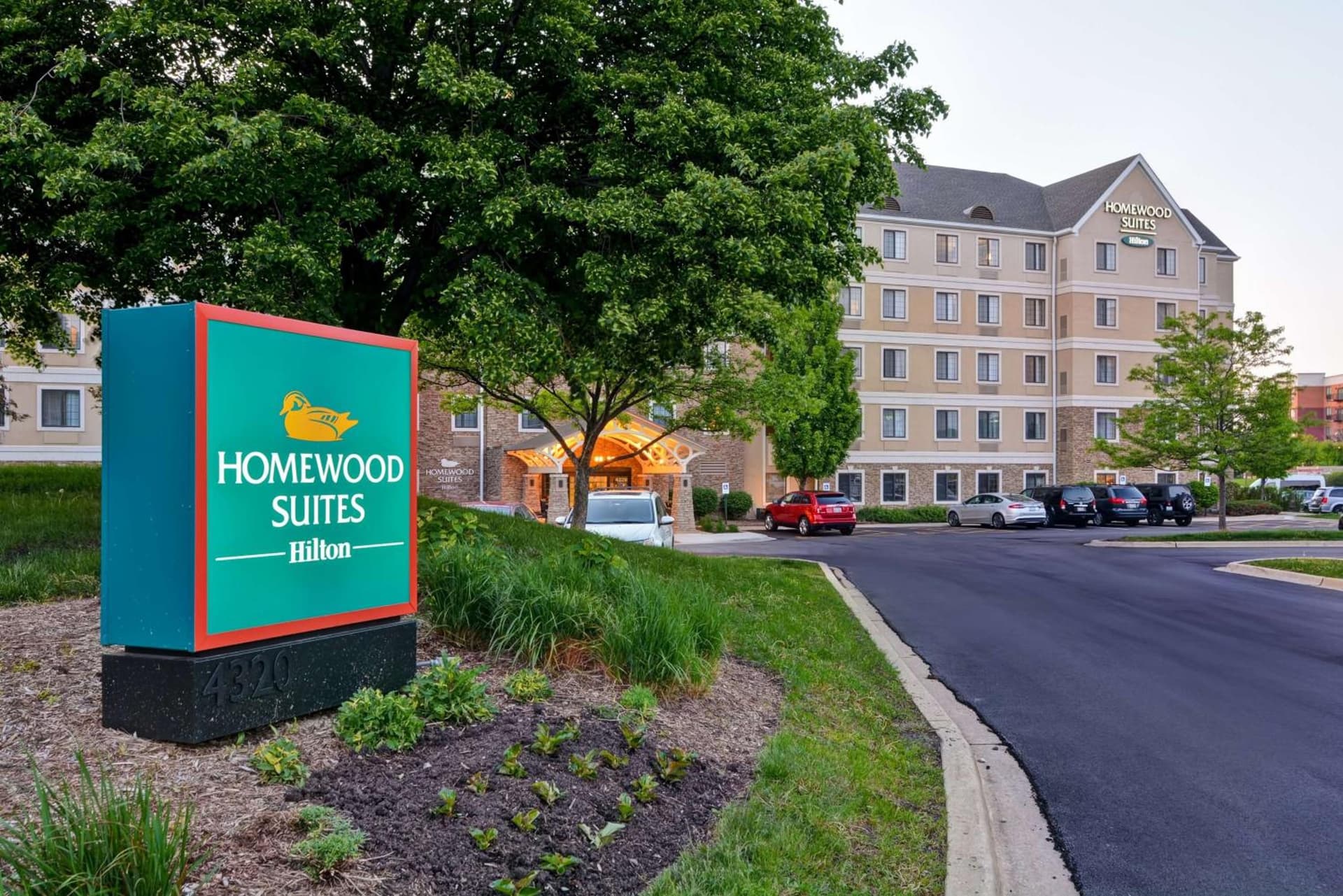 Homewood Suites by Hilton Aurora Naperville gallery photo in Aurora, IL — image 11