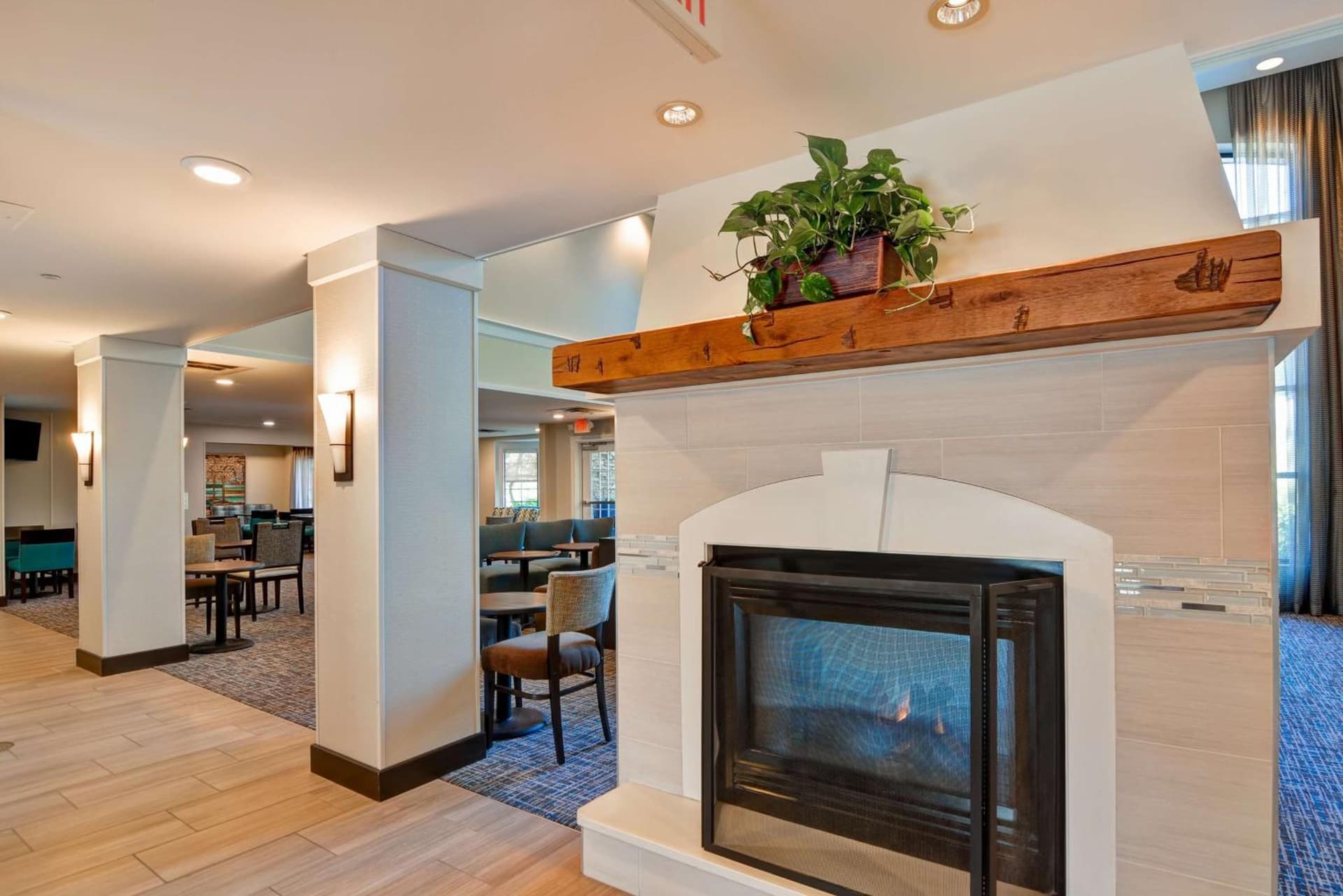 Homewood Suites by Hilton Aurora Naperville gallery photo in Aurora, IL — image 5